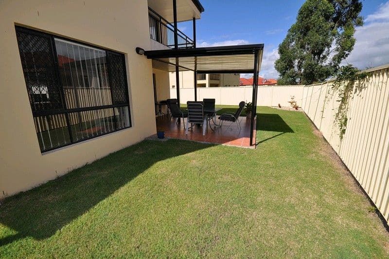 148 Christina Ryan Way, ARUNDEL QLD 4214, Arundel - Thumbnail 5