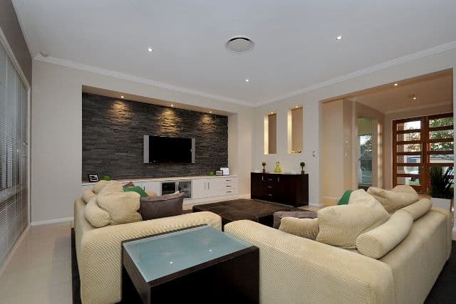 33 Nioka Drive, HIGHFIELDS QLD 4352, Highfields - Thumbnail 3