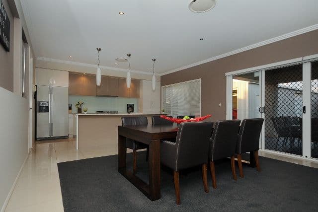 33 Nioka Drive, HIGHFIELDS QLD 4352, Highfields - Thumbnail 6