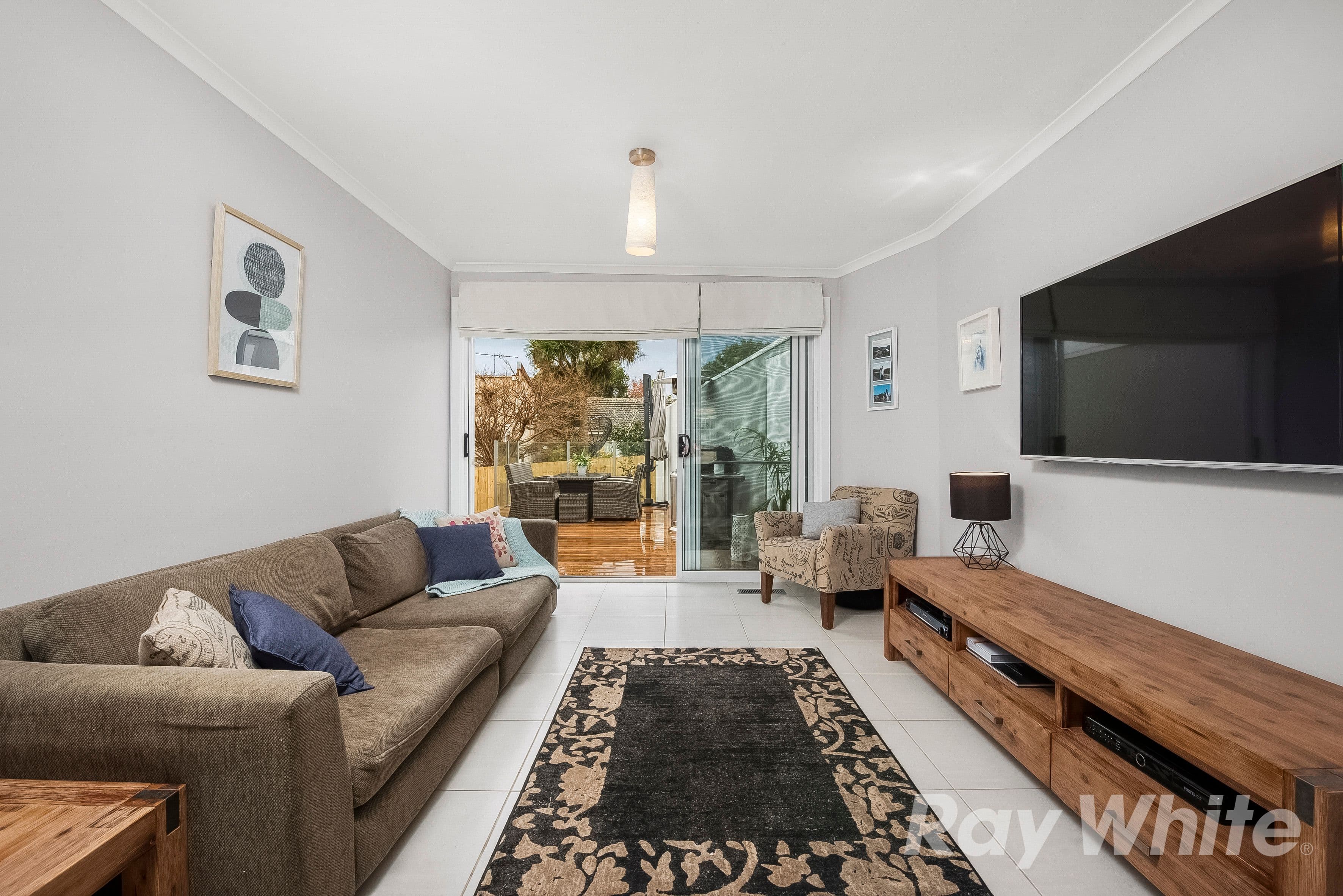 3 Moona Court, Chadstone VIC 3148, Chadstone - Thumbnail 2