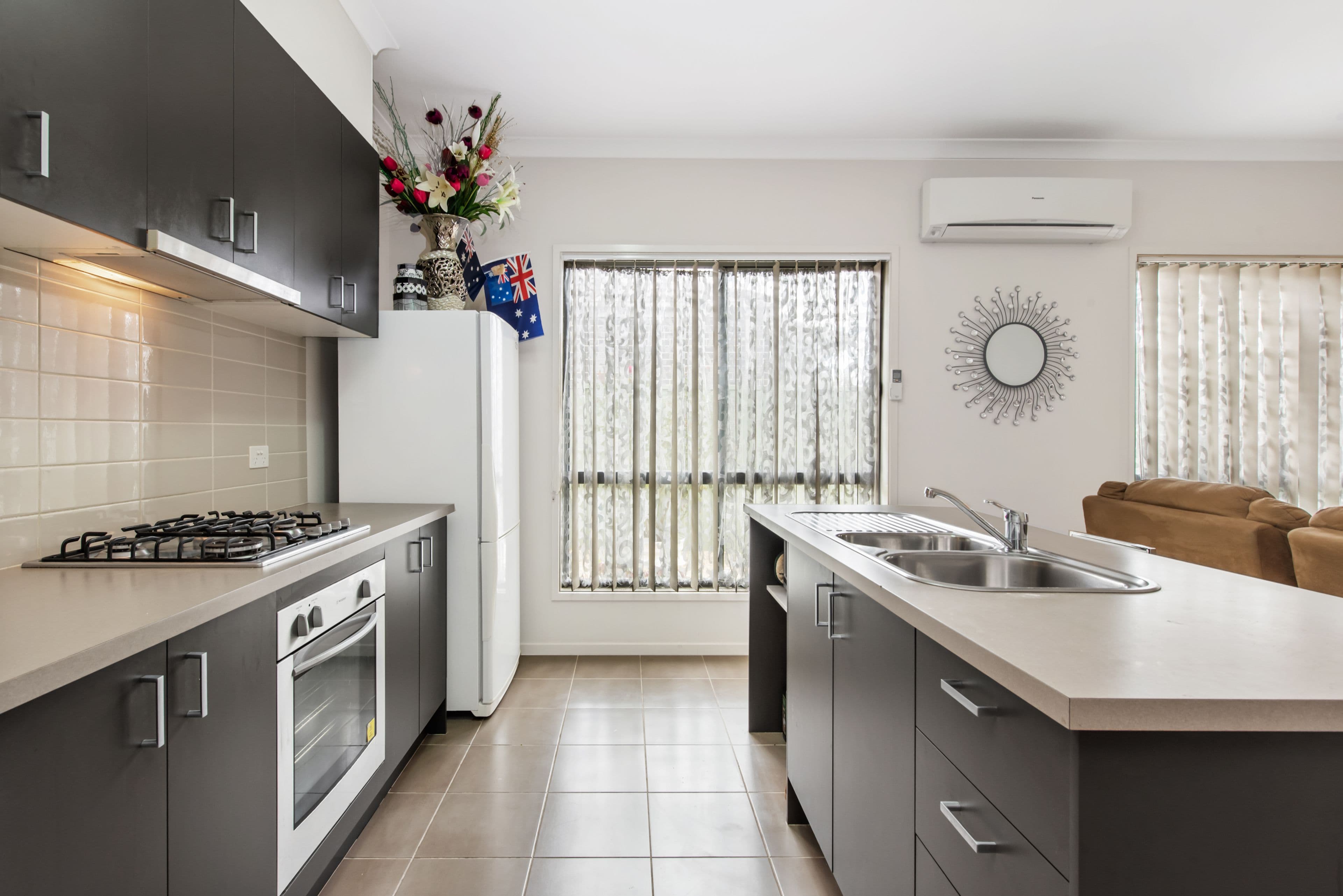 43 Park Orchard Drive, Pakenham VIC 3810, Pakenham - Thumbnail 3
