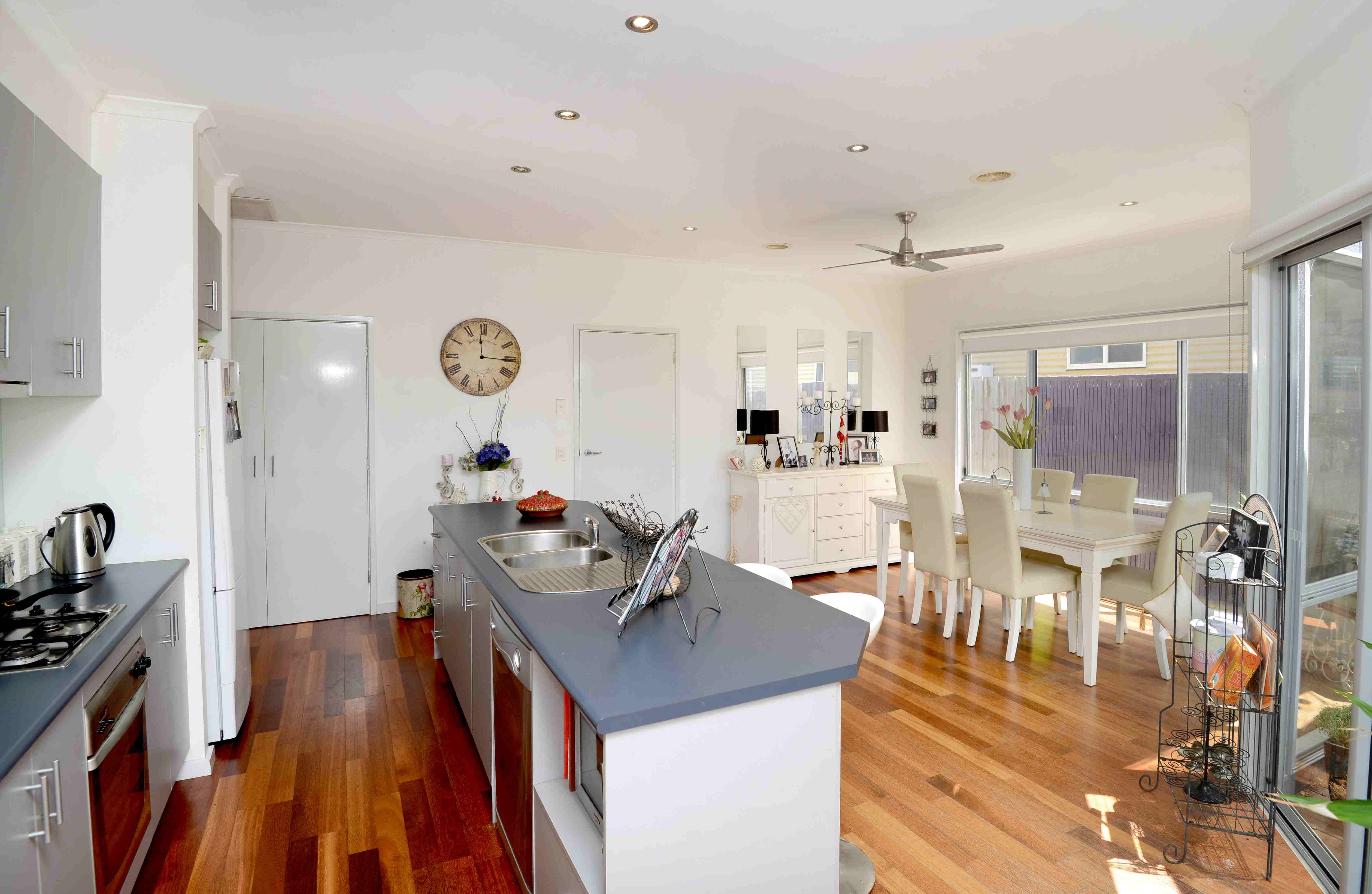 47 Pearl Bay Passage, ST LEONARDS VIC 3223, St Leonards - Thumbnail 2