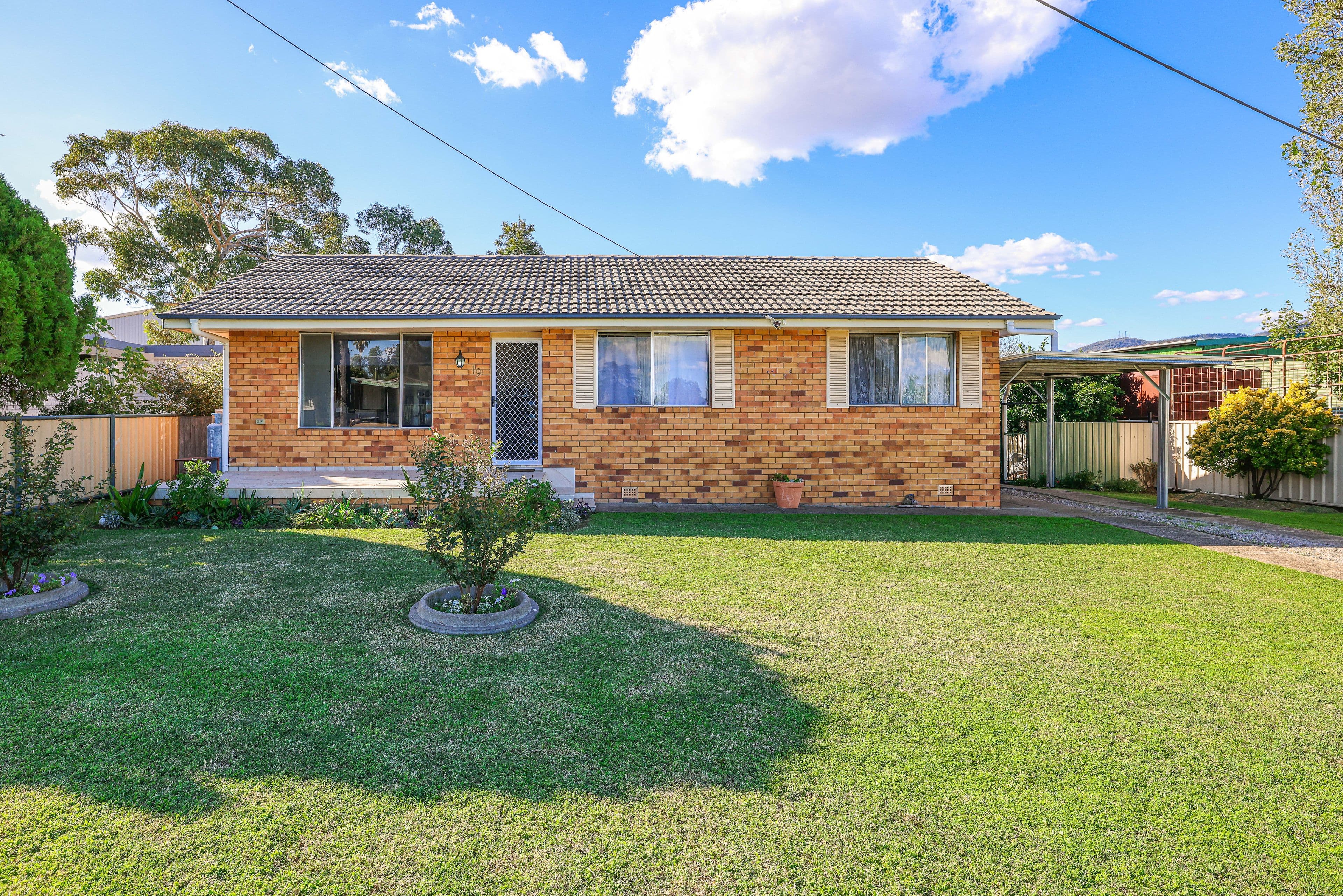 19 Terry Street, Tamworth NSW 2340, Tamworth - Image 1