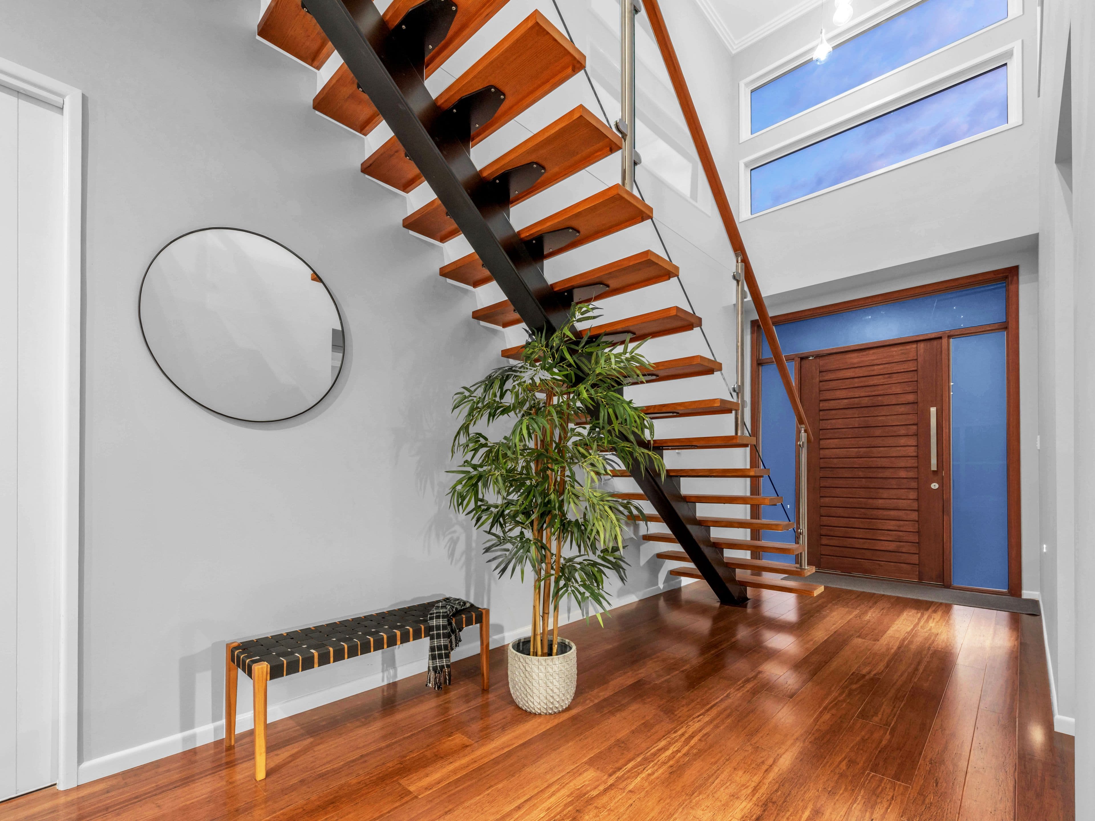 6 Linacre Crescent, Carindale QLD 4152, Carindale - Thumbnail 2