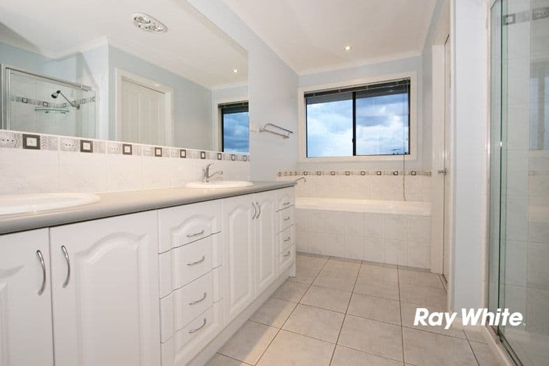 3 Noel Court, WANTIRNA SOUTH VIC 3152, Wantirna South - Thumbnail 8