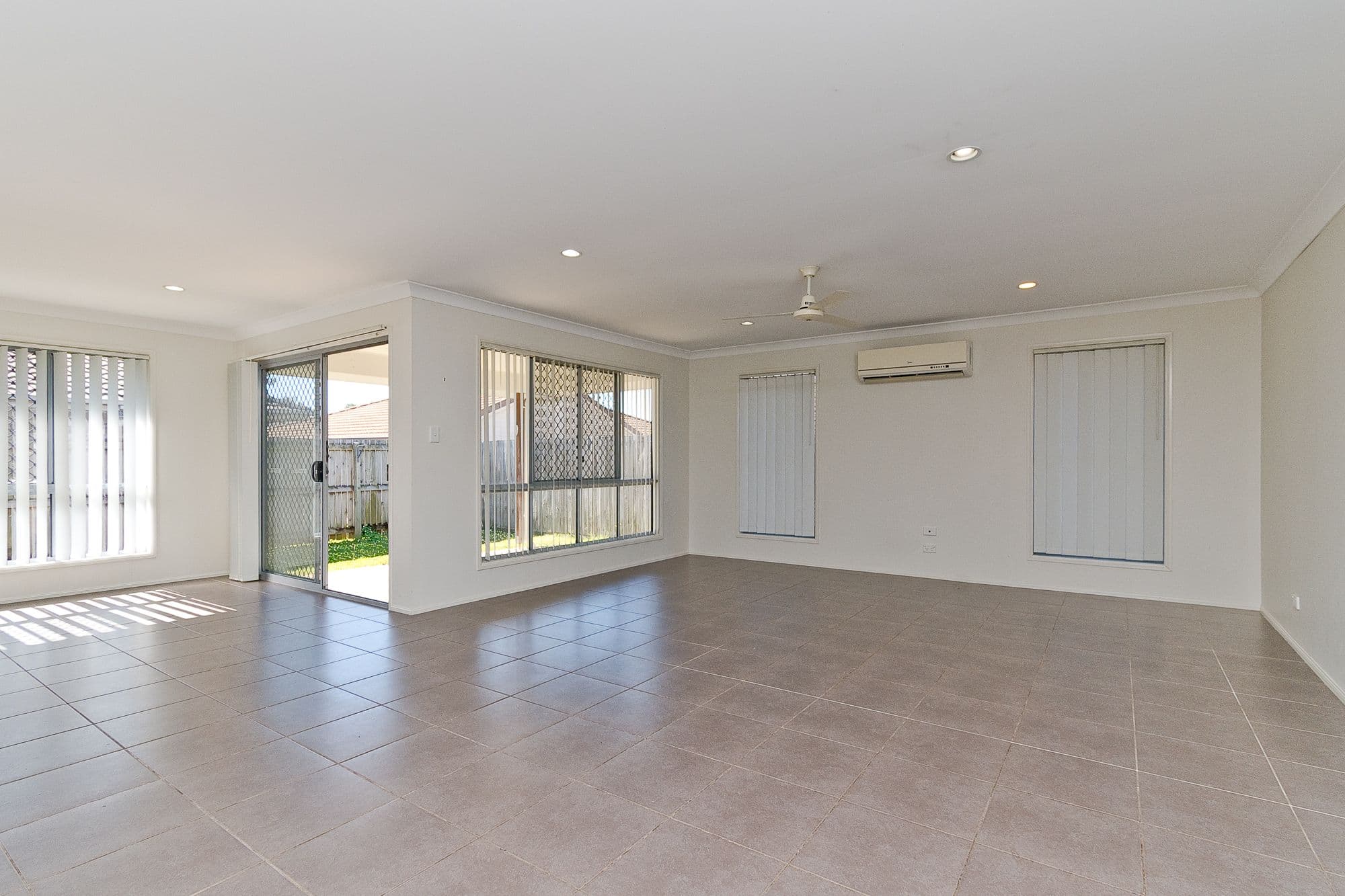 20 Newmarket Drive, Morayfield QLD 4506, Morayfield - Thumbnail 4