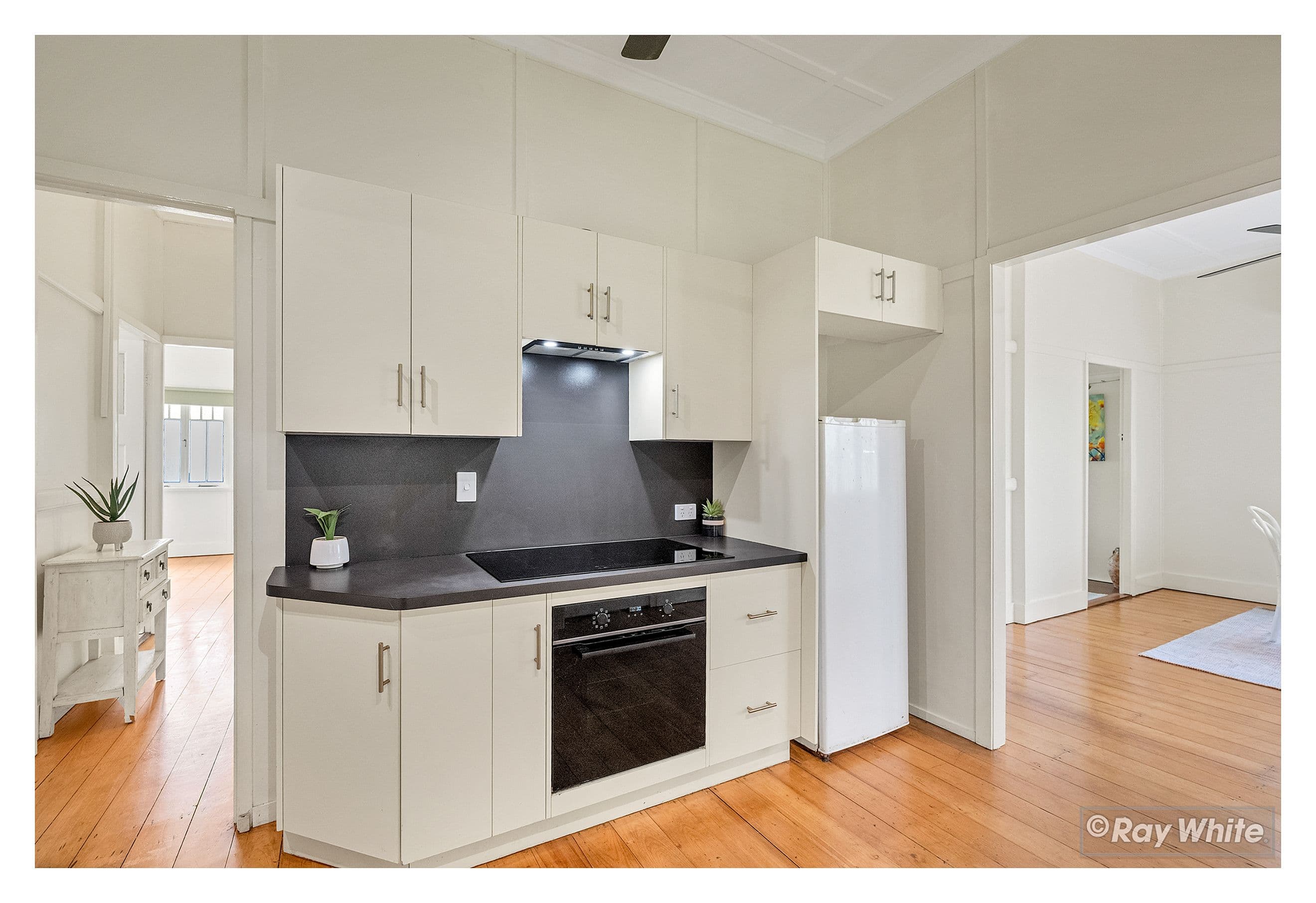 35 Spencer Street, The Range QLD 4700, The Range - Thumbnail 4