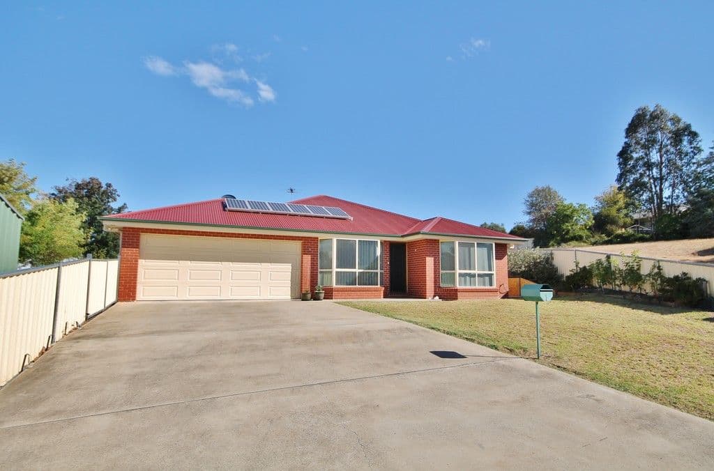 1 Chantilly Place, YOUNG NSW 2594, Young - Image 1
