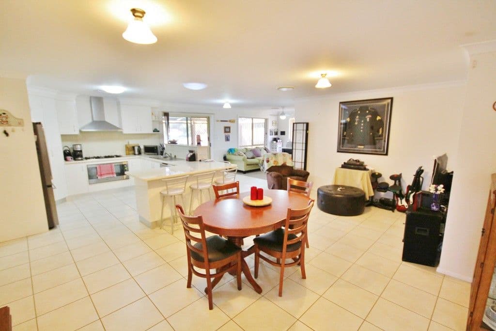 1 Chantilly Place, YOUNG NSW 2594, Young - Thumbnail 2