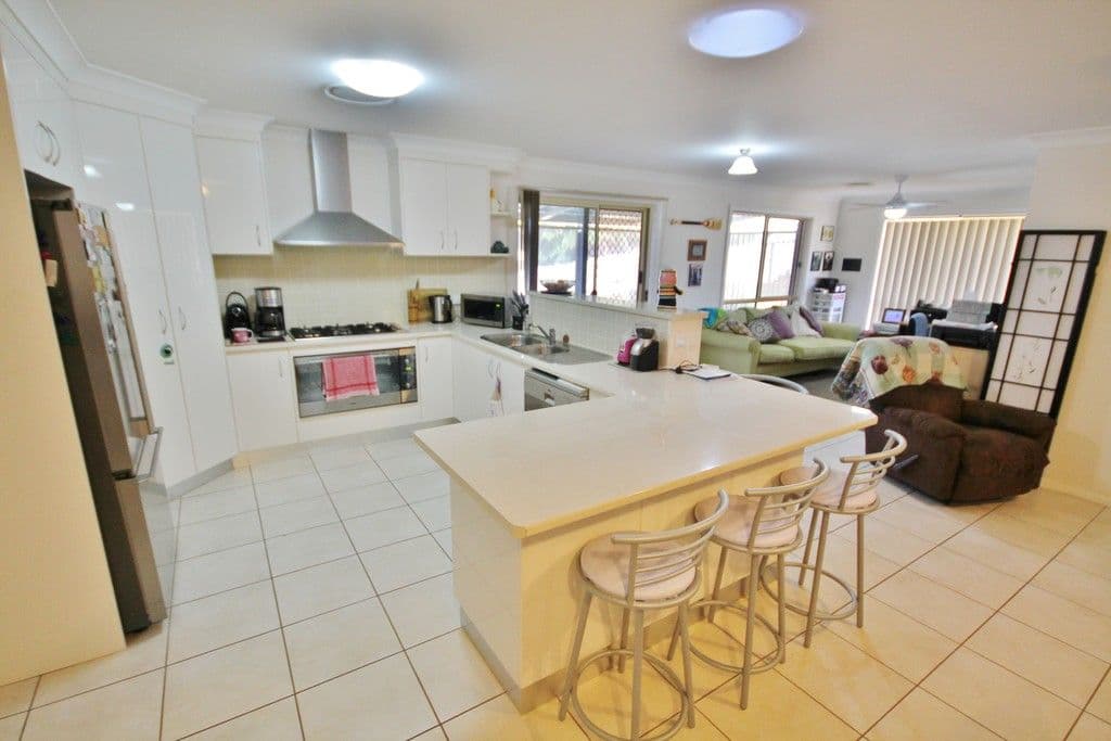 1 Chantilly Place, YOUNG NSW 2594, Young - Thumbnail 3
