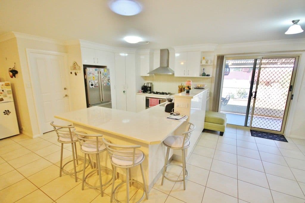1 Chantilly Place, YOUNG NSW 2594, Young - Thumbnail 4