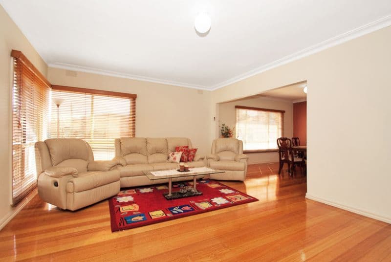 4 Edgewood Close, THOMASTOWN VIC 3074, Thomastown - Thumbnail 4