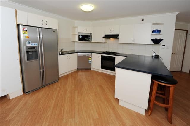 43 Park Street, GLADSTONE QLD 4680, Gladstone Central - Thumbnail 2