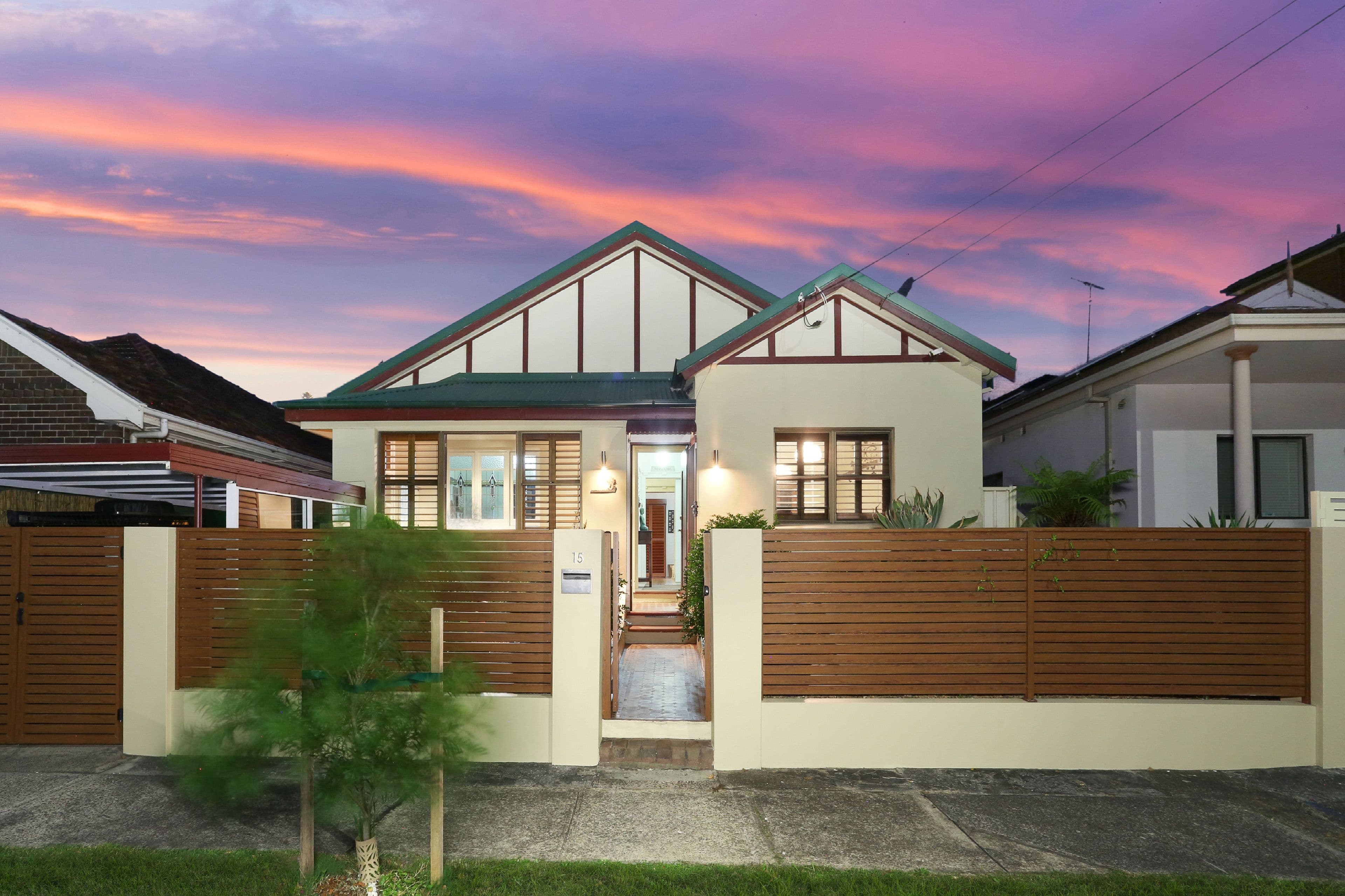 15 Livingstone Avenue, Botany - Image 1
