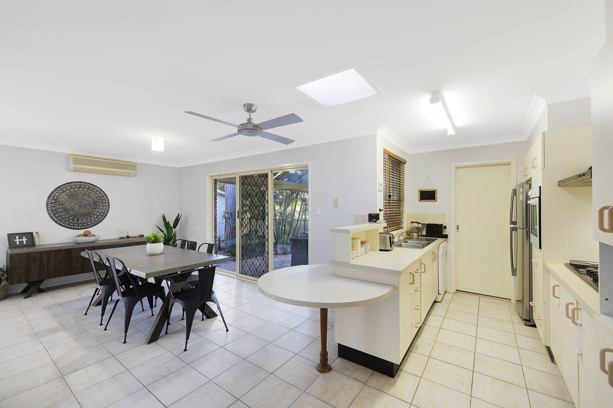 10 Judith Anne Drive, Berkeley Vale - Image 1
