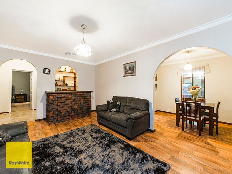 31 Curtis Street, Lesmurdie WA 6076, Lesmurdie - Thumbnail 3