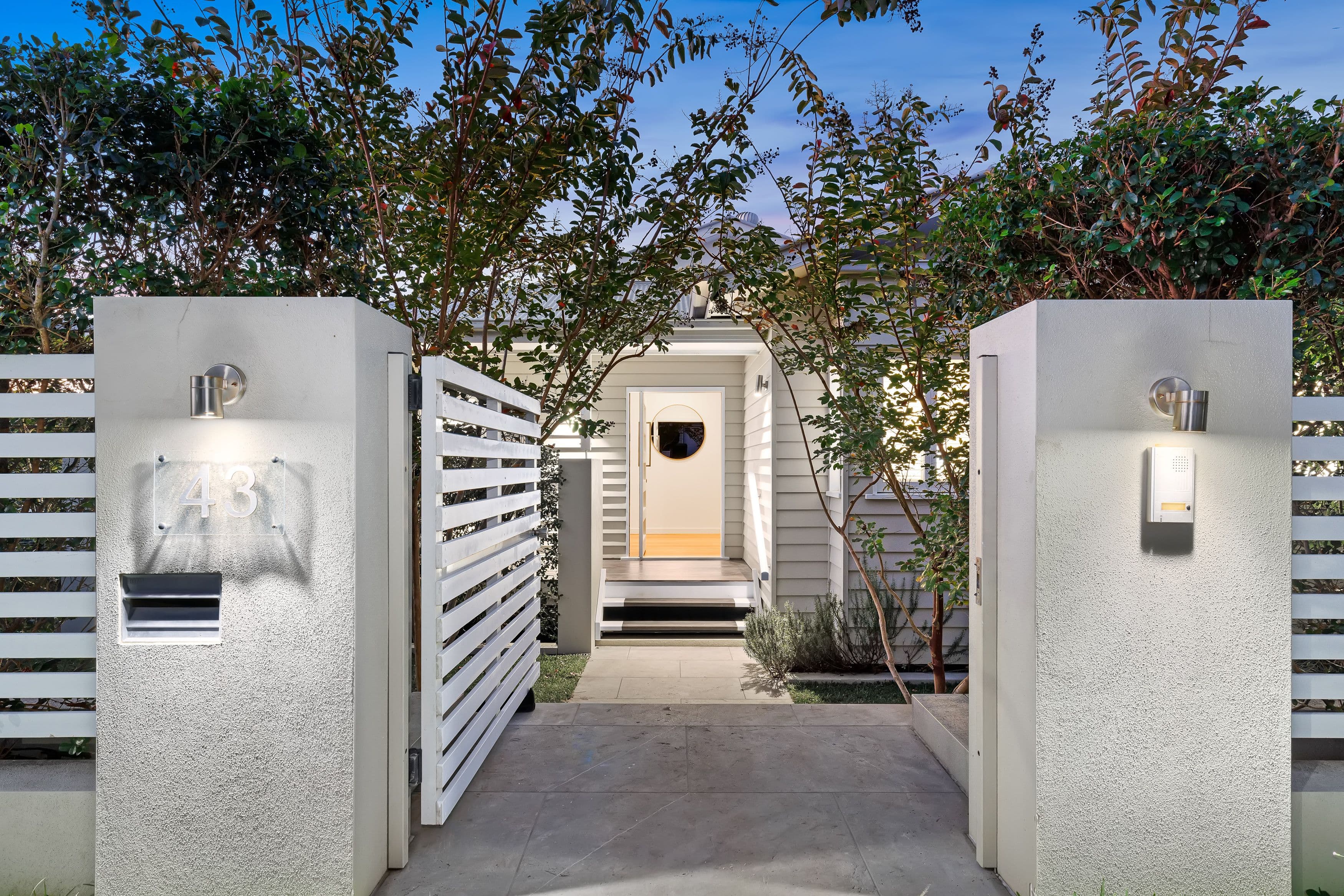 43 Leslie Street, Bardon QLD 4065, Bardon - Thumbnail 2