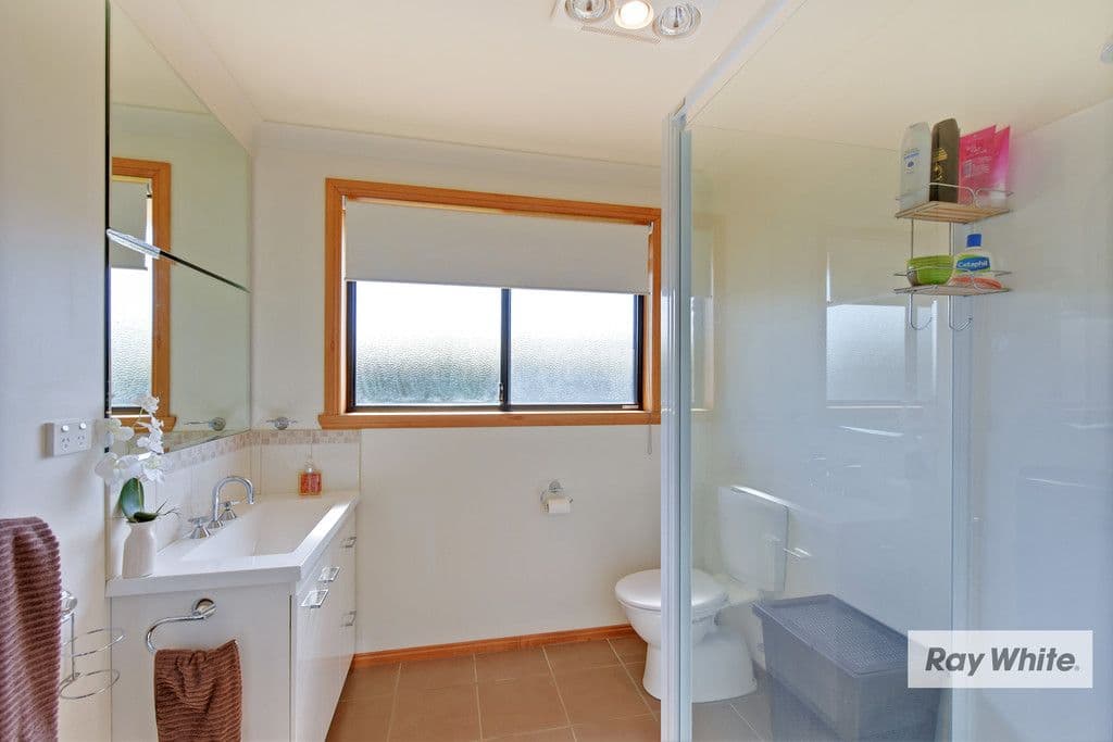 2 Sandhaven Crescent, Sulphur Creek TAS 7316, Sulphur Creek - Thumbnail 6