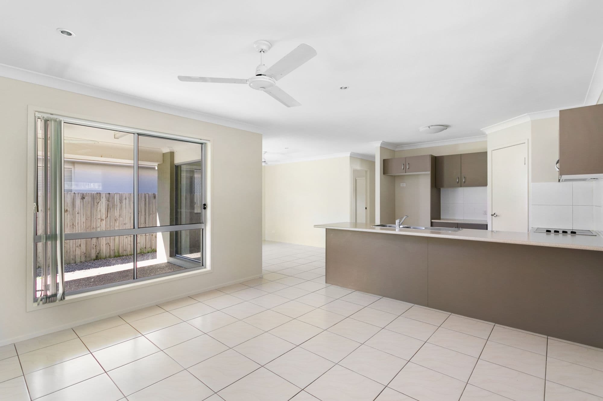 21 Merion Crescent, North Lakes QLD 4509, North Lakes - Thumbnail 3