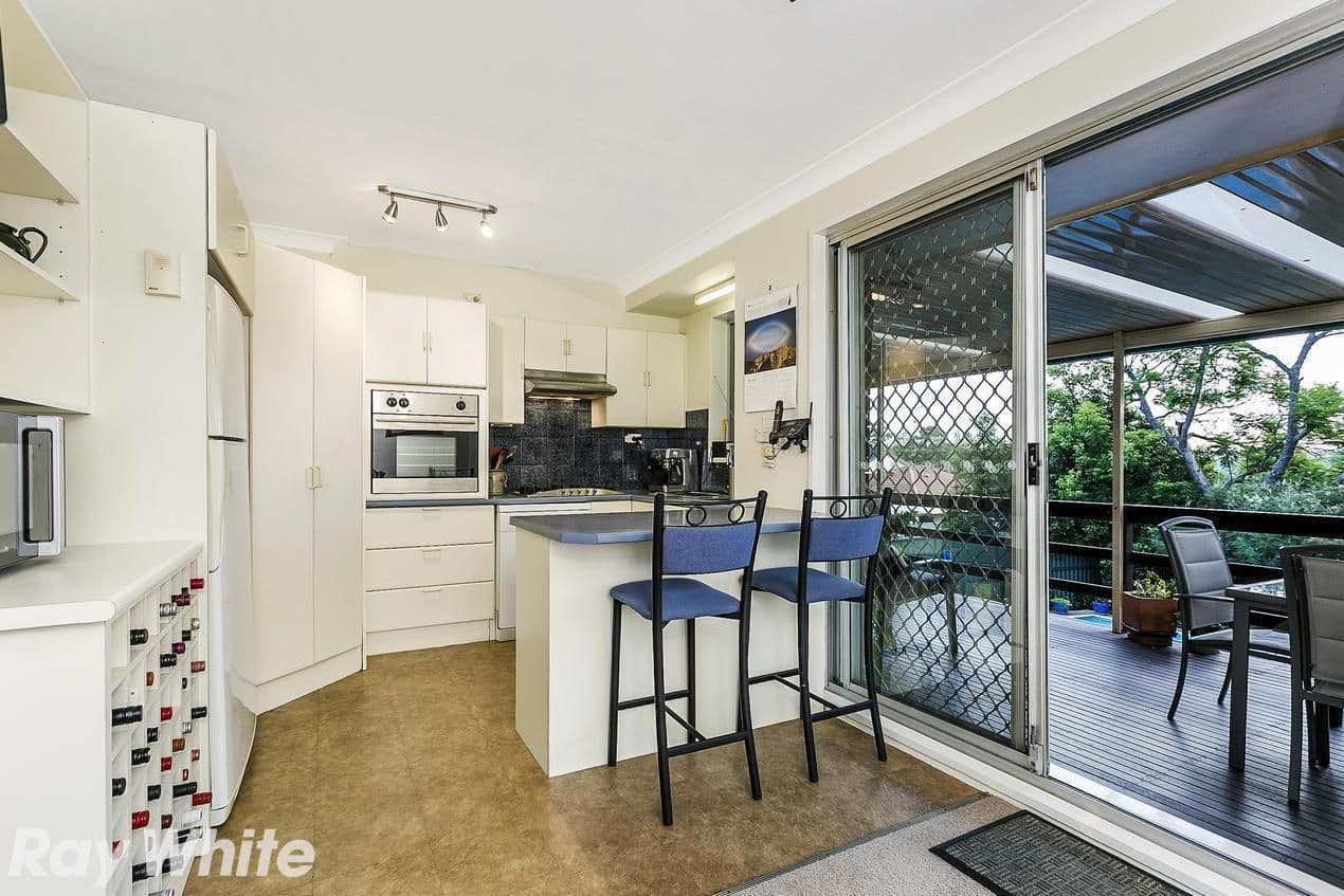 91 Rebecca Parade, Winston Hills - Thumbnail 3