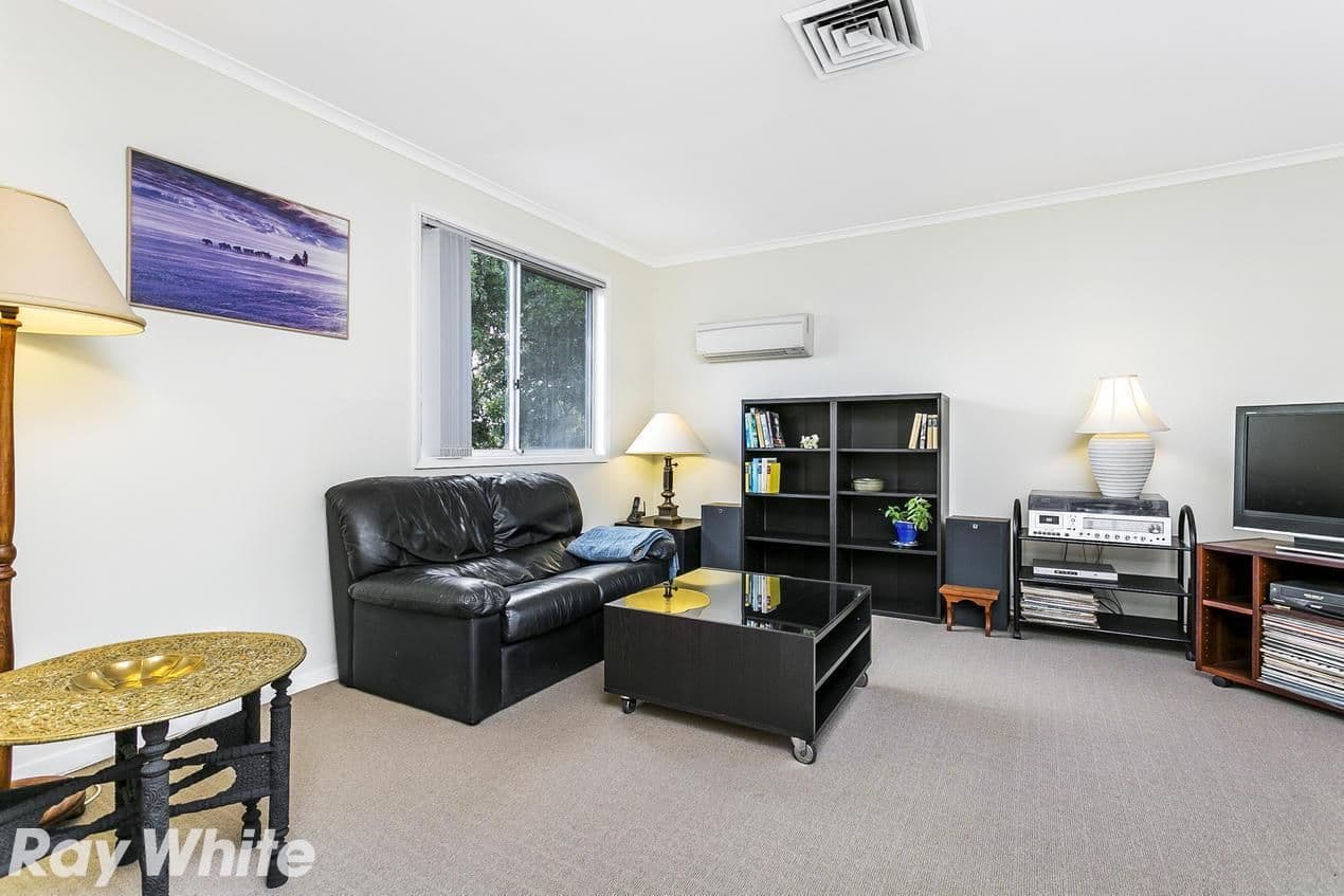 91 Rebecca Parade, Winston Hills - Thumbnail 4