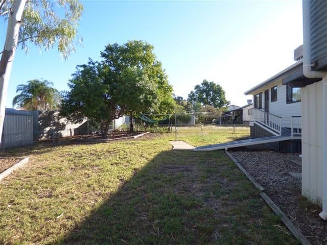 10 Beitz Street, Roma QLD 4455, Roma - Thumbnail 4