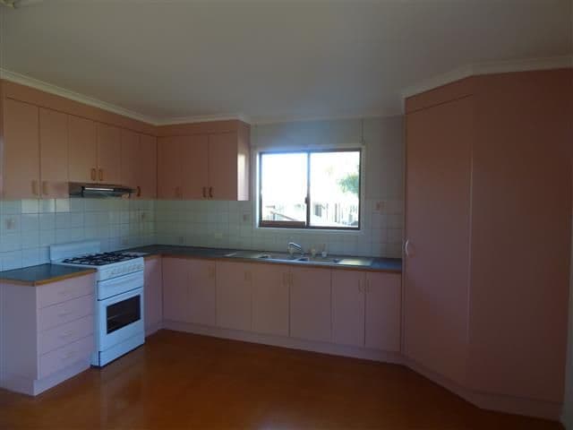 10 Beitz Street, Roma QLD 4455, Roma - Thumbnail 5