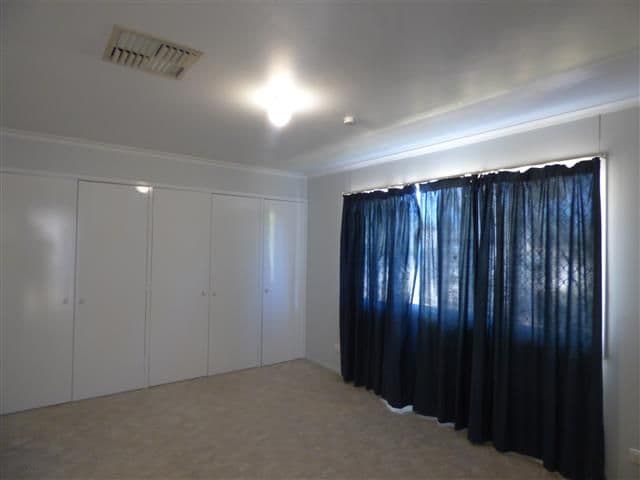 10 Beitz Street, Roma QLD 4455, Roma - Thumbnail 8