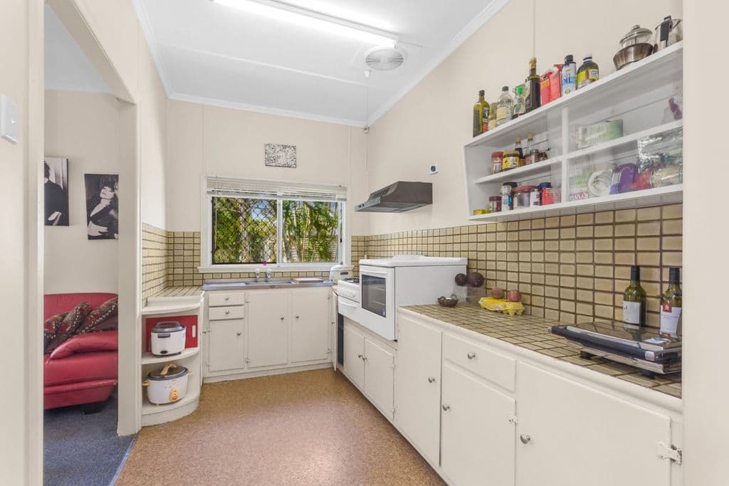 11 Rentoul Street, Gordon Park QLD 4031, Gordon Park - Thumbnail 6