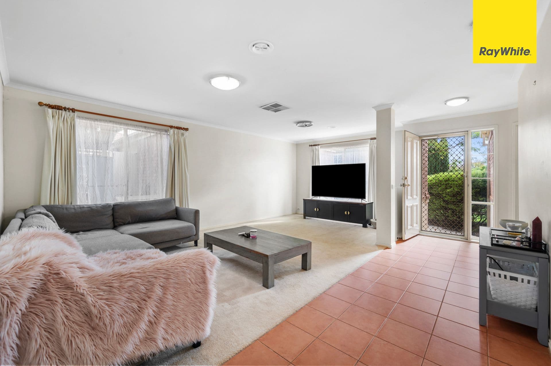 1 Hillsmeade Drive, Melton West VIC 3337, Melton West - Thumbnail 2