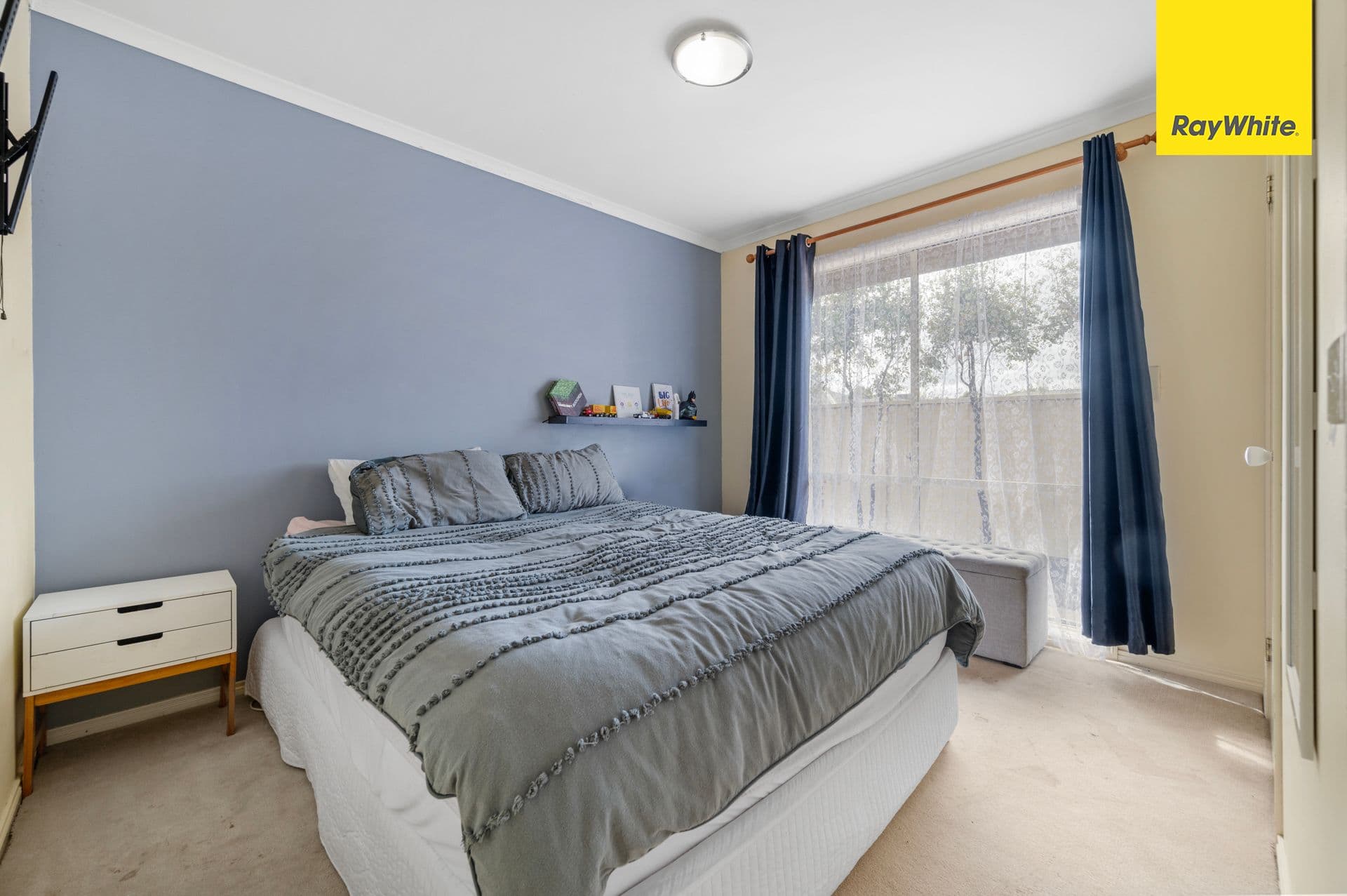 1 Hillsmeade Drive, Melton West VIC 3337, Melton West - Thumbnail 6