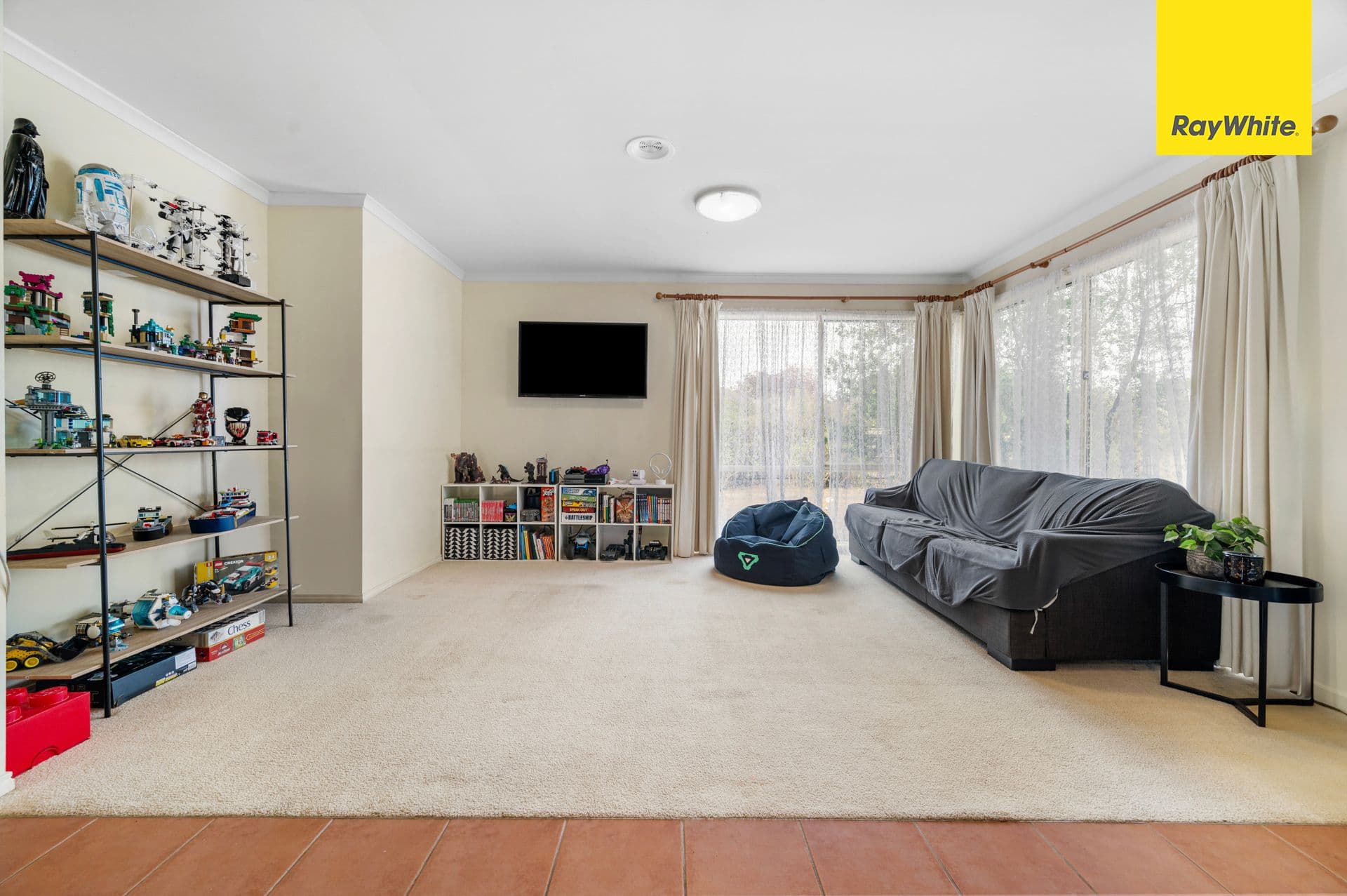 1 Hillsmeade Drive, Melton West VIC 3337, Melton West - Thumbnail 7
