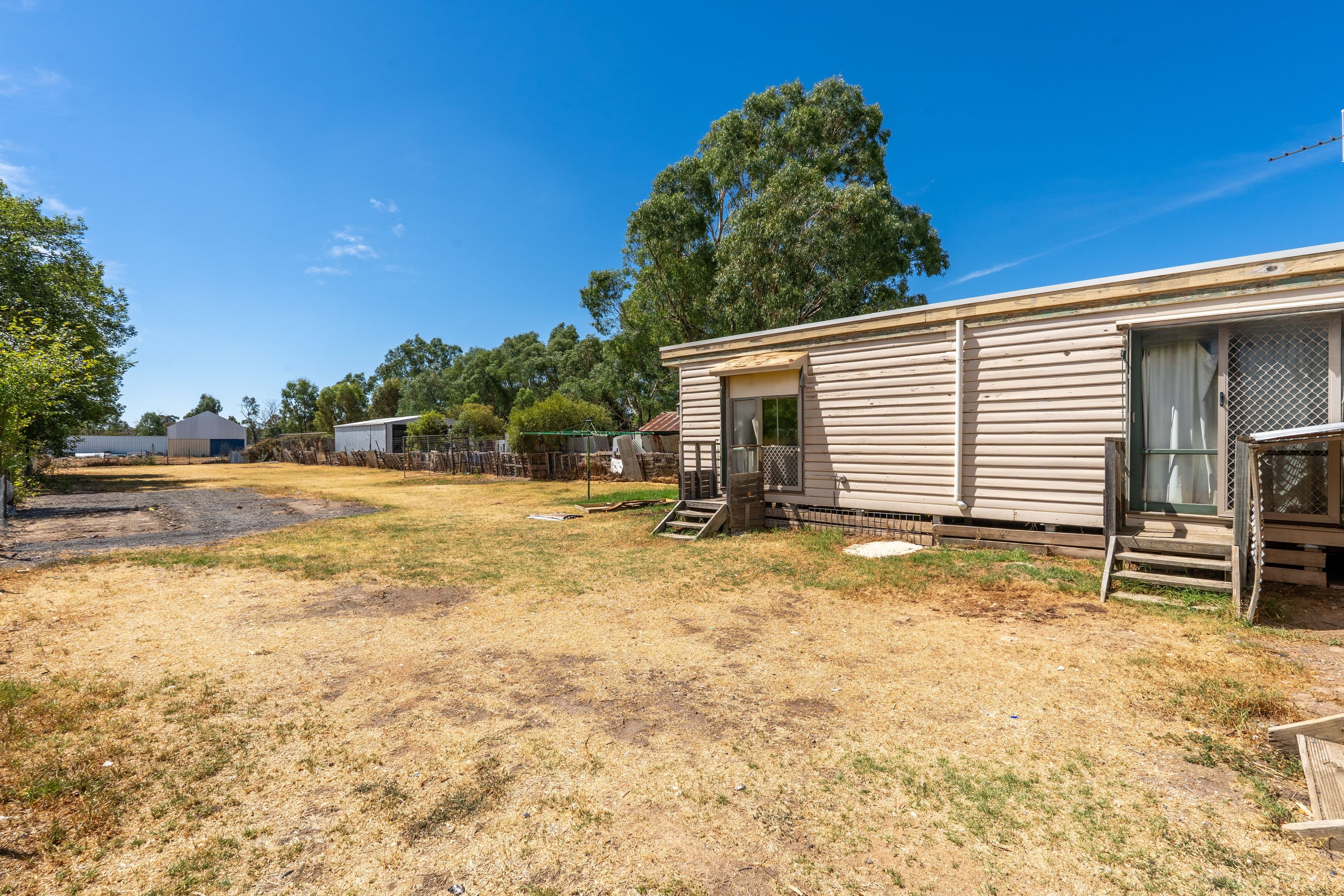 16 Branjee Road, Euroa VIC 3666, Euroa - Thumbnail 3