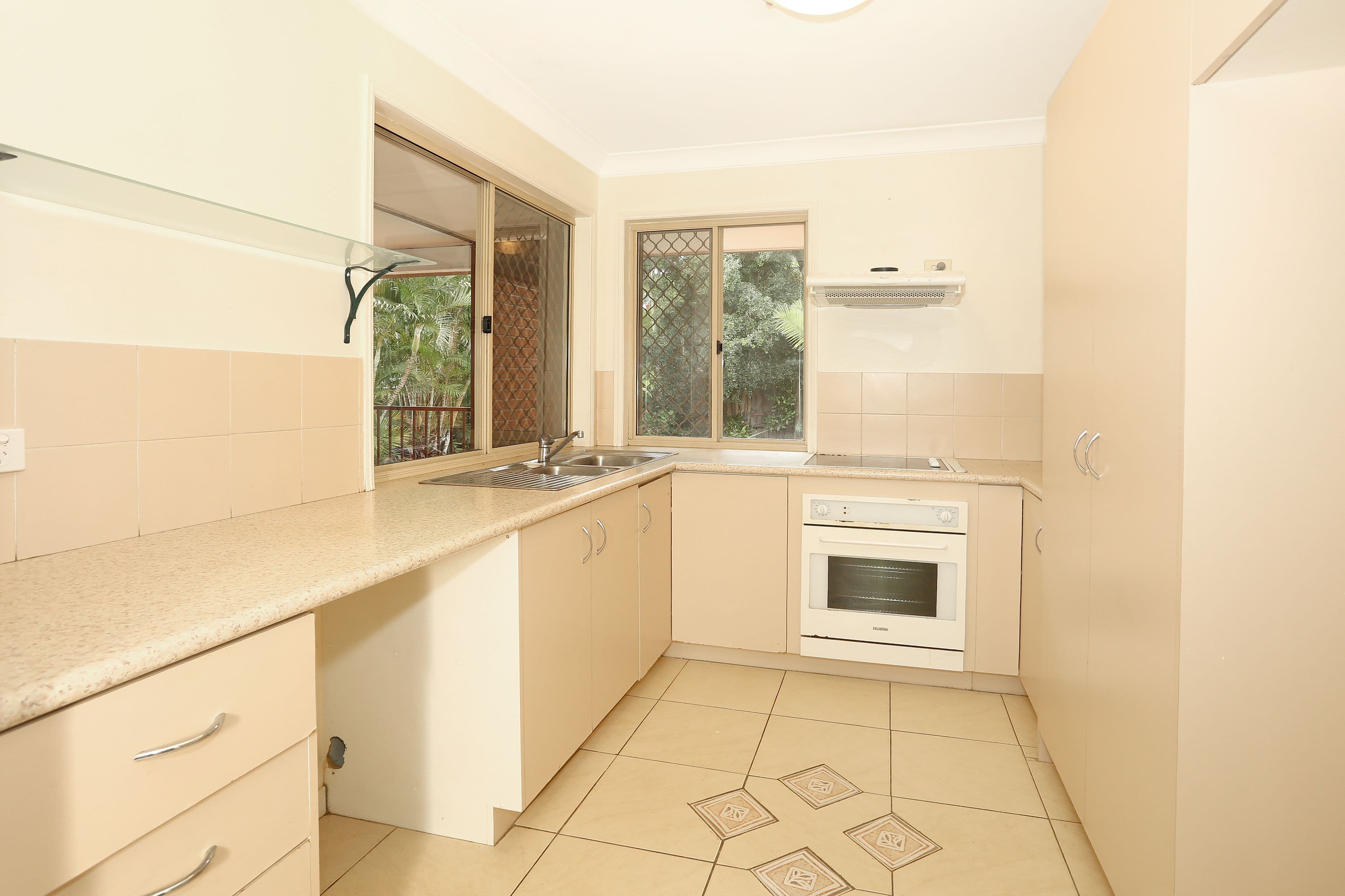22 Jamieson Drive, Parkwood QLD 4214, Parkwood - Thumbnail 6
