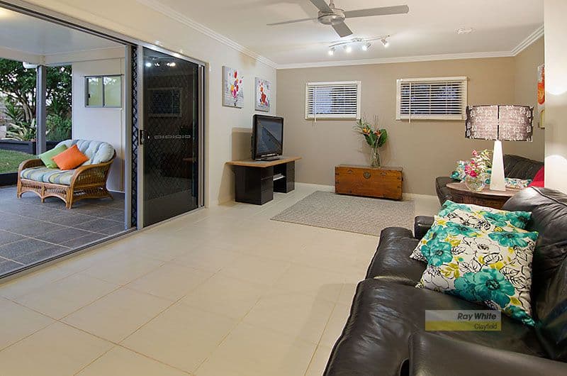 19 Chesterfield Street, WAVELL HEIGHTS QLD 4012, Wavell Heights - Thumbnail 7