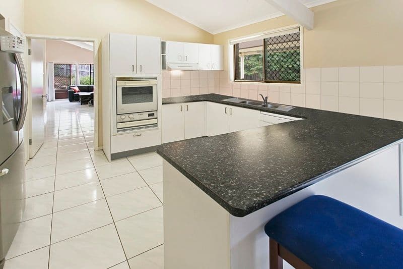 42 Cassandra Street, Chapel Hill QLD 4069, Chapel Hill - Thumbnail 4