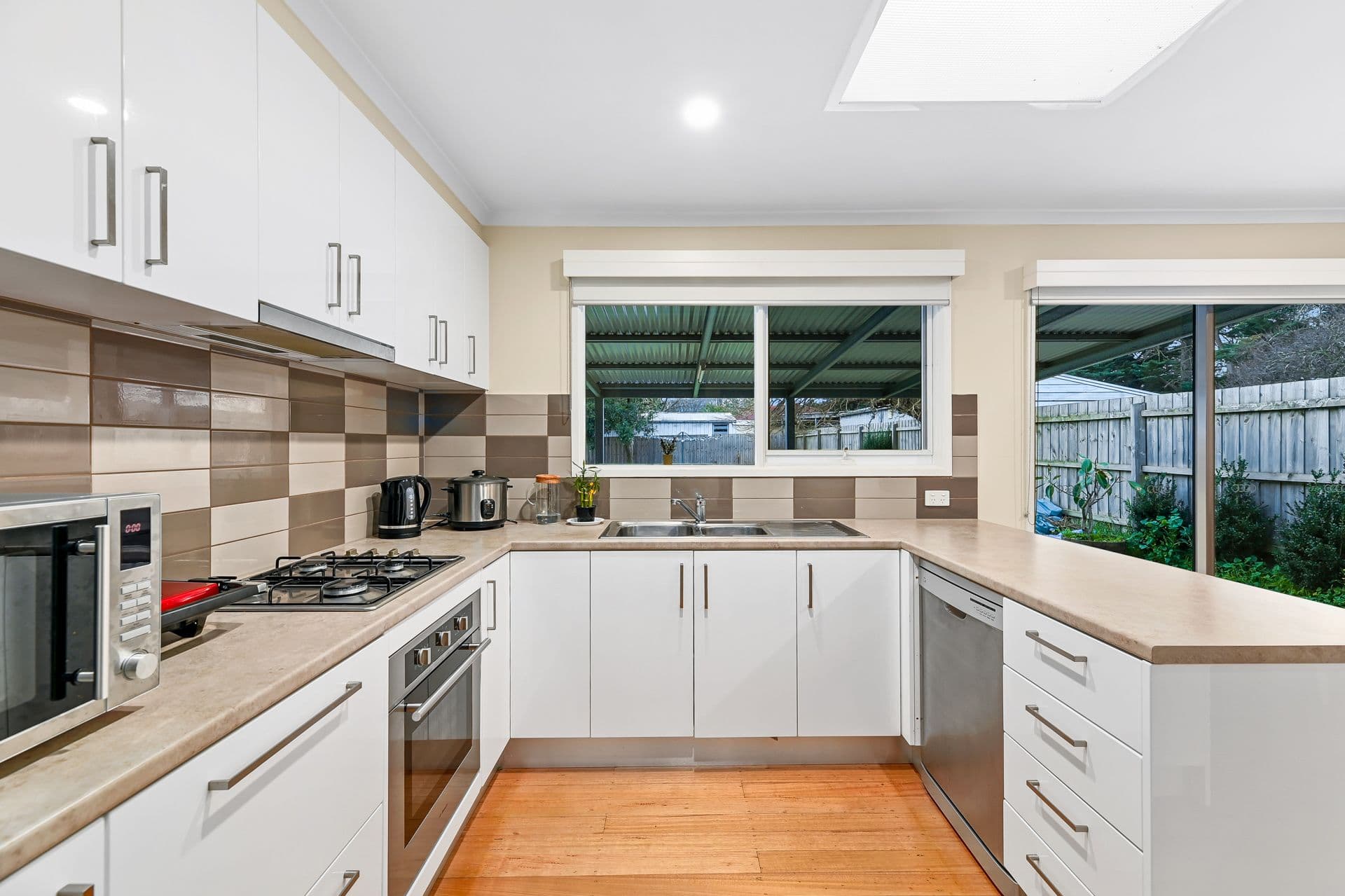 17 Bemersyde Drive, Berwick VIC 3806, Berwick - Thumbnail 4