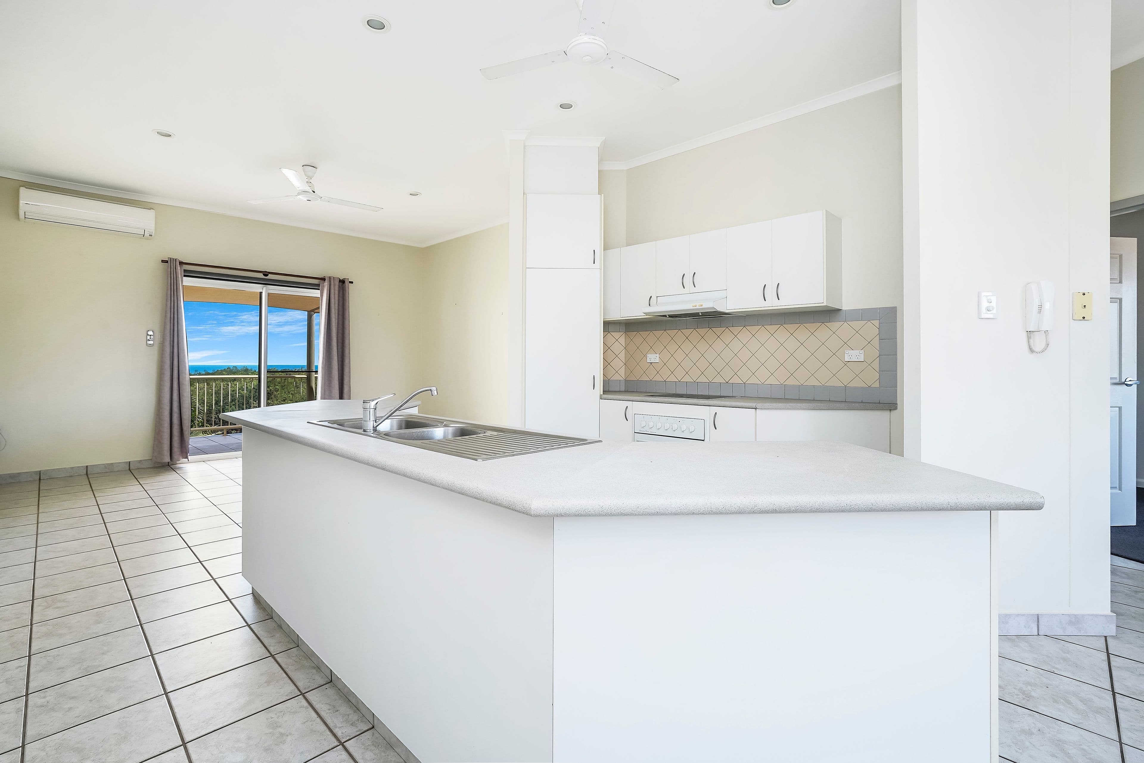 18 Athanasiou Road, Coconut Grove NT 0810, Coconut Grove - Thumbnail 4
