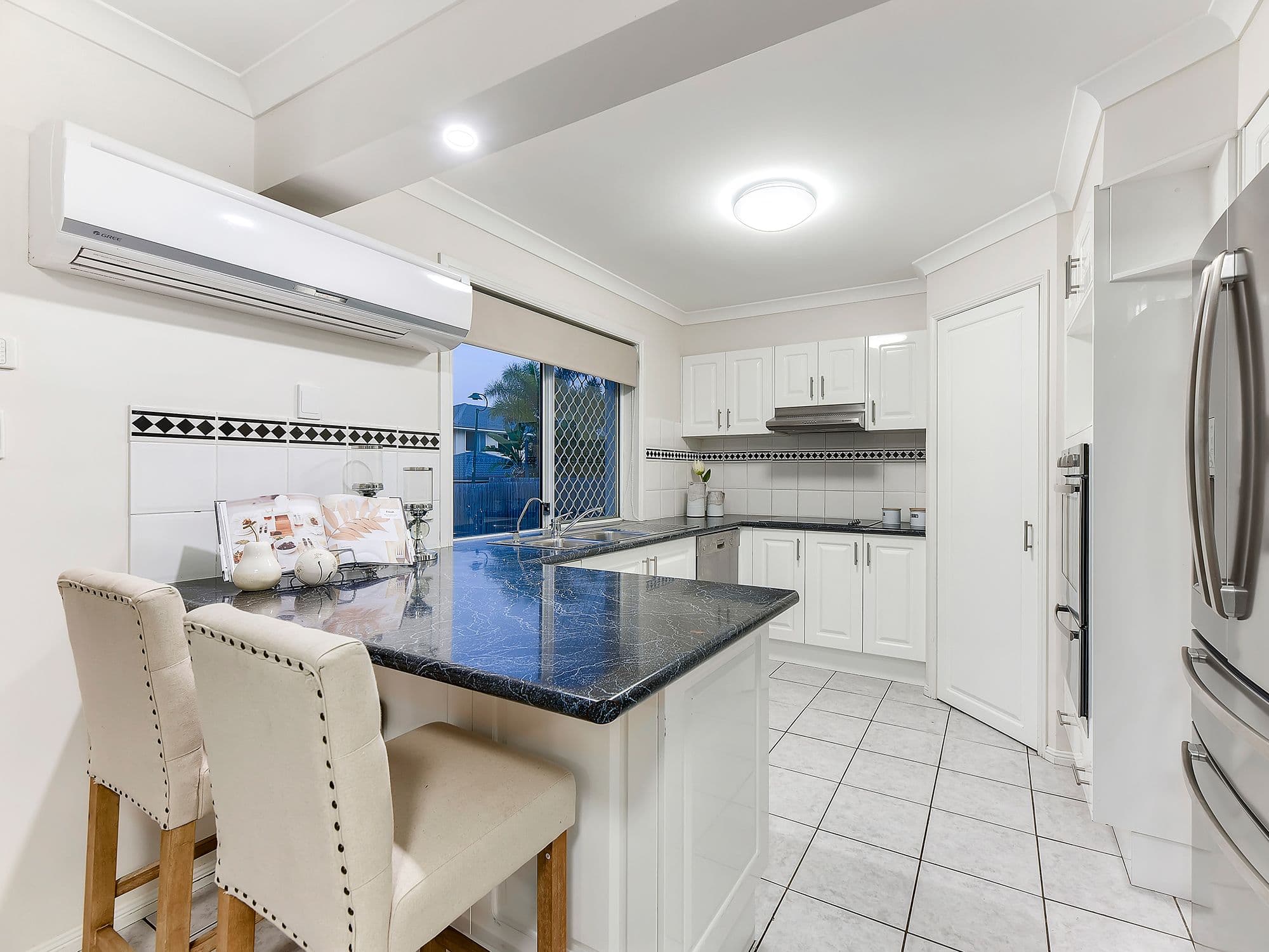 42 Bougainvillea Street, Calamvale QLD 4116, Calamvale - Thumbnail 4