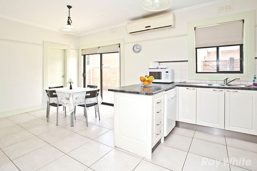 21 Grace Street, Springvale VIC 3171, Springvale - Thumbnail 3