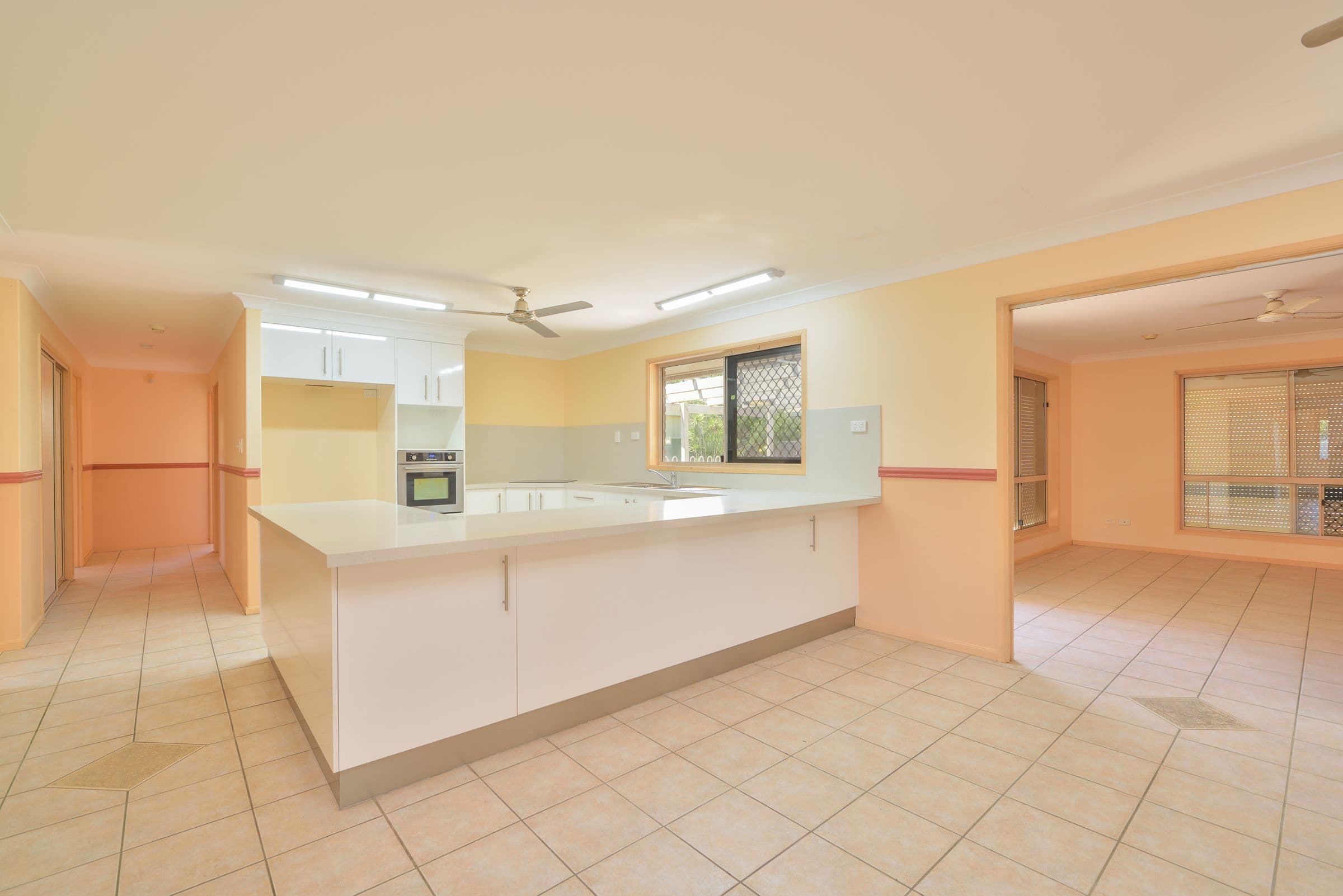 43 Carinya Drive, Clinton QLD 4680, Clinton - Thumbnail 2