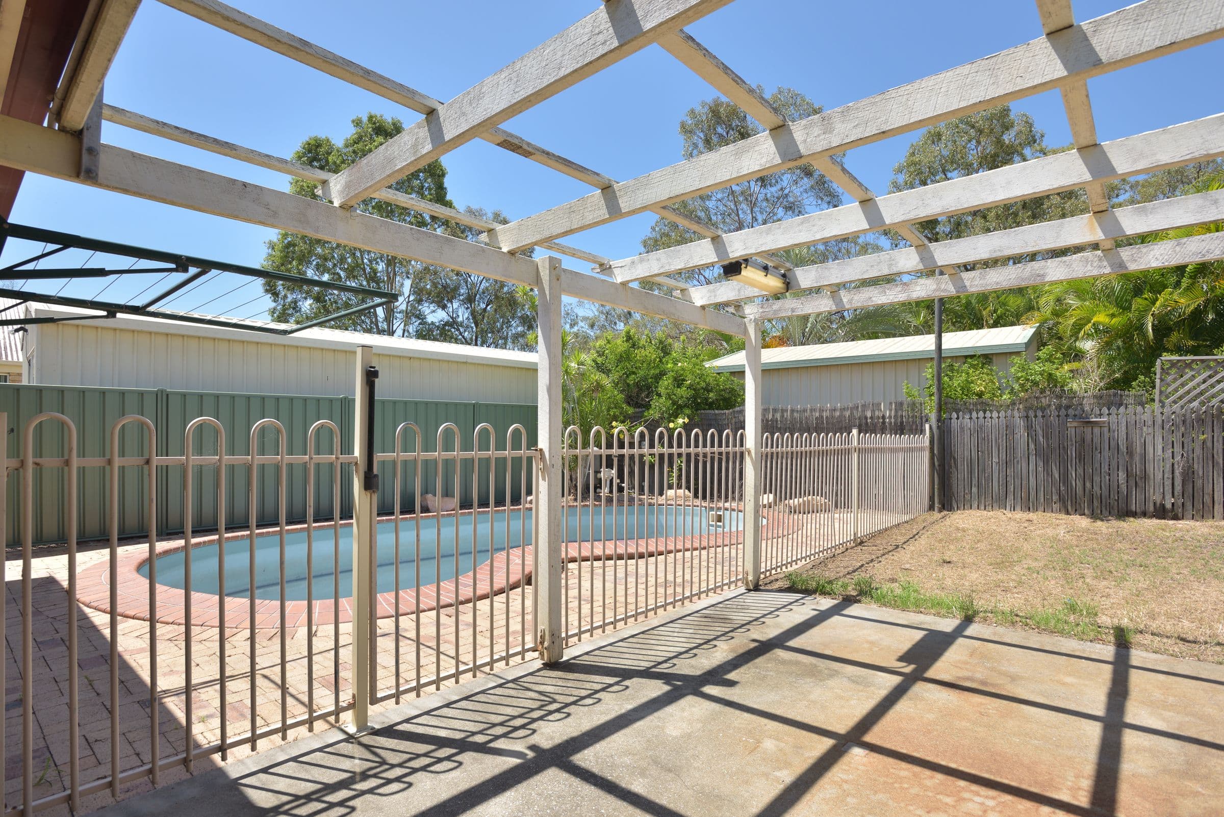 43 Carinya Drive, Clinton QLD 4680, Clinton - Thumbnail 3