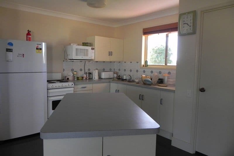 30 Campbell, PITTSWORTH QLD 4356, Pittsworth - Thumbnail 4