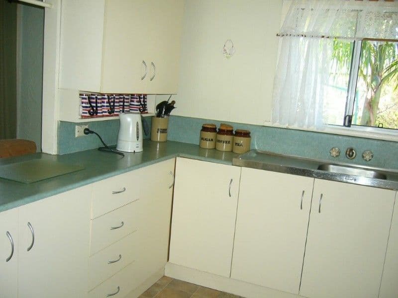 274 Ford Street, BERSERKER QLD 4701, Berserker - Thumbnail 2