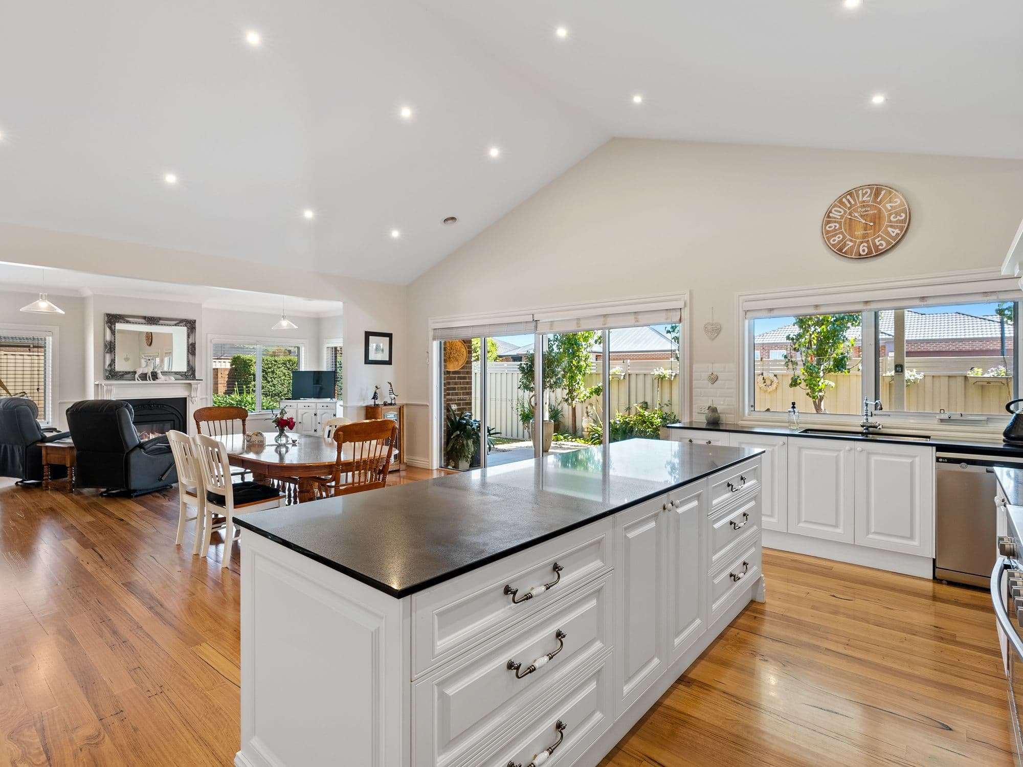 11 Allan Drive, Darley VIC 3340, Darley - Thumbnail 8