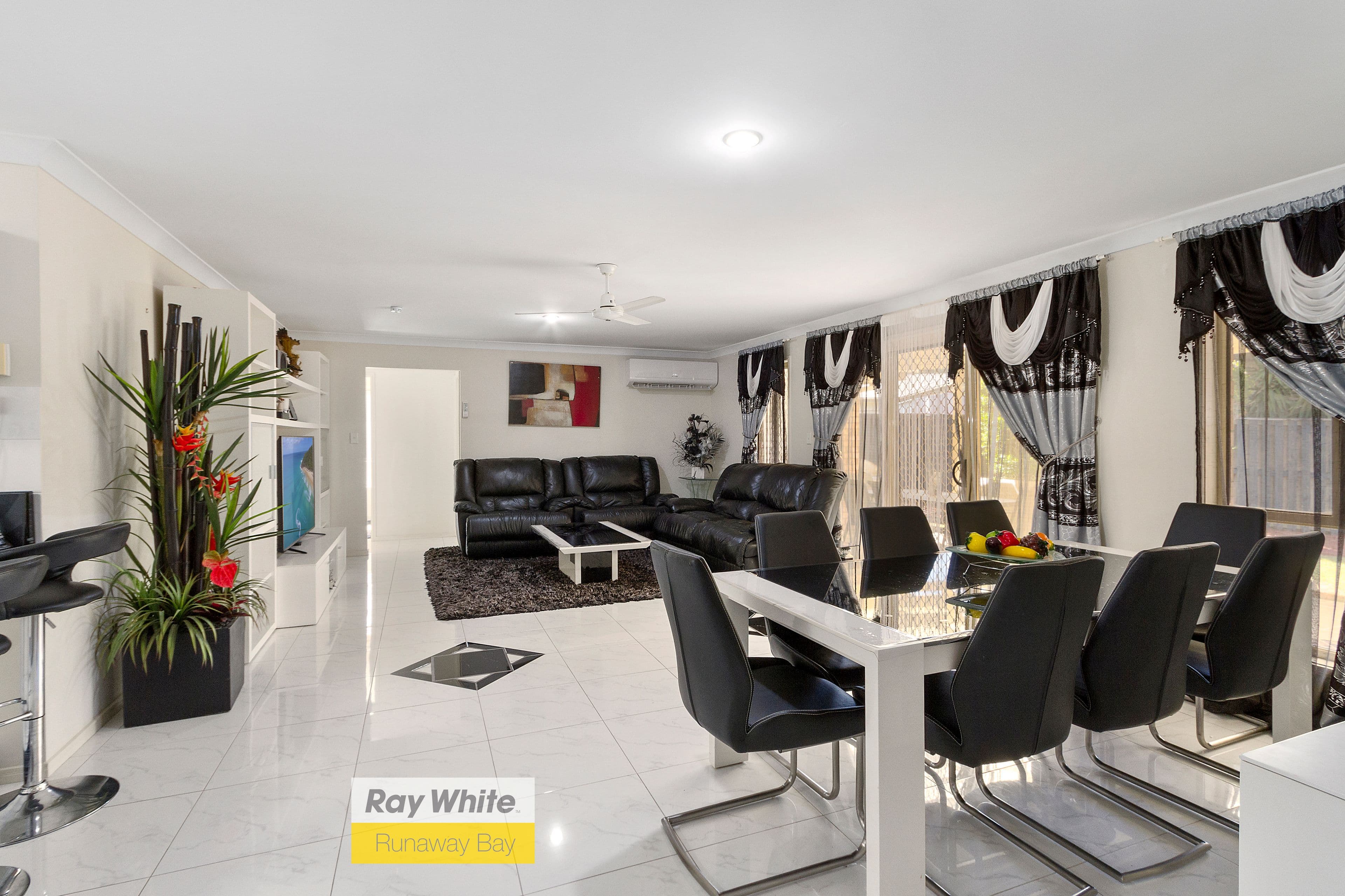 19 Emperor Grove, Upper Coomera QLD 4209, Upper Coomera - Thumbnail 3