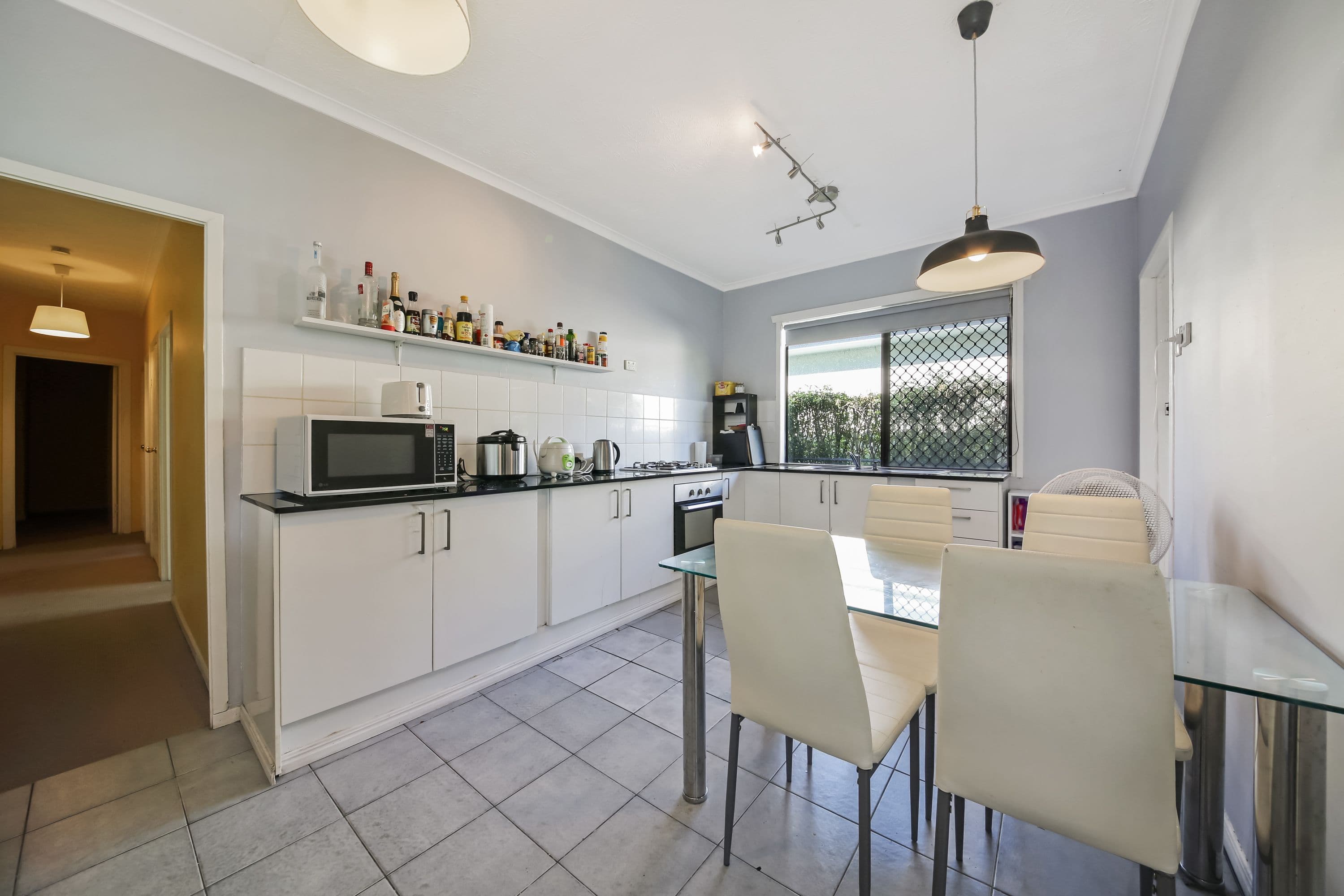 16 - 18 Meyer Street, Southport QLD 4215, Southport - Thumbnail 8