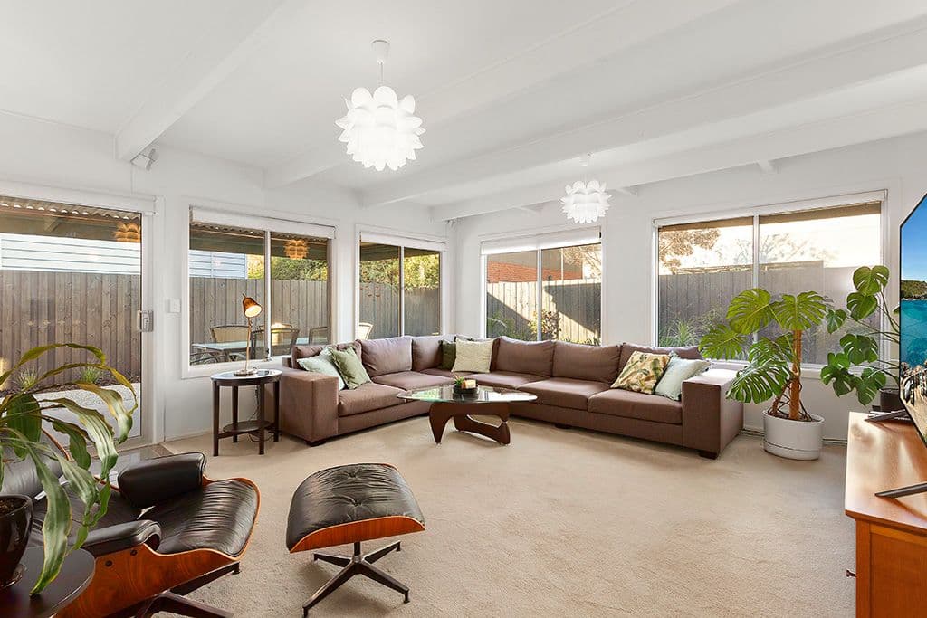 18 Robert Street, Spotswood VIC 3015, Spotswood - Thumbnail 2