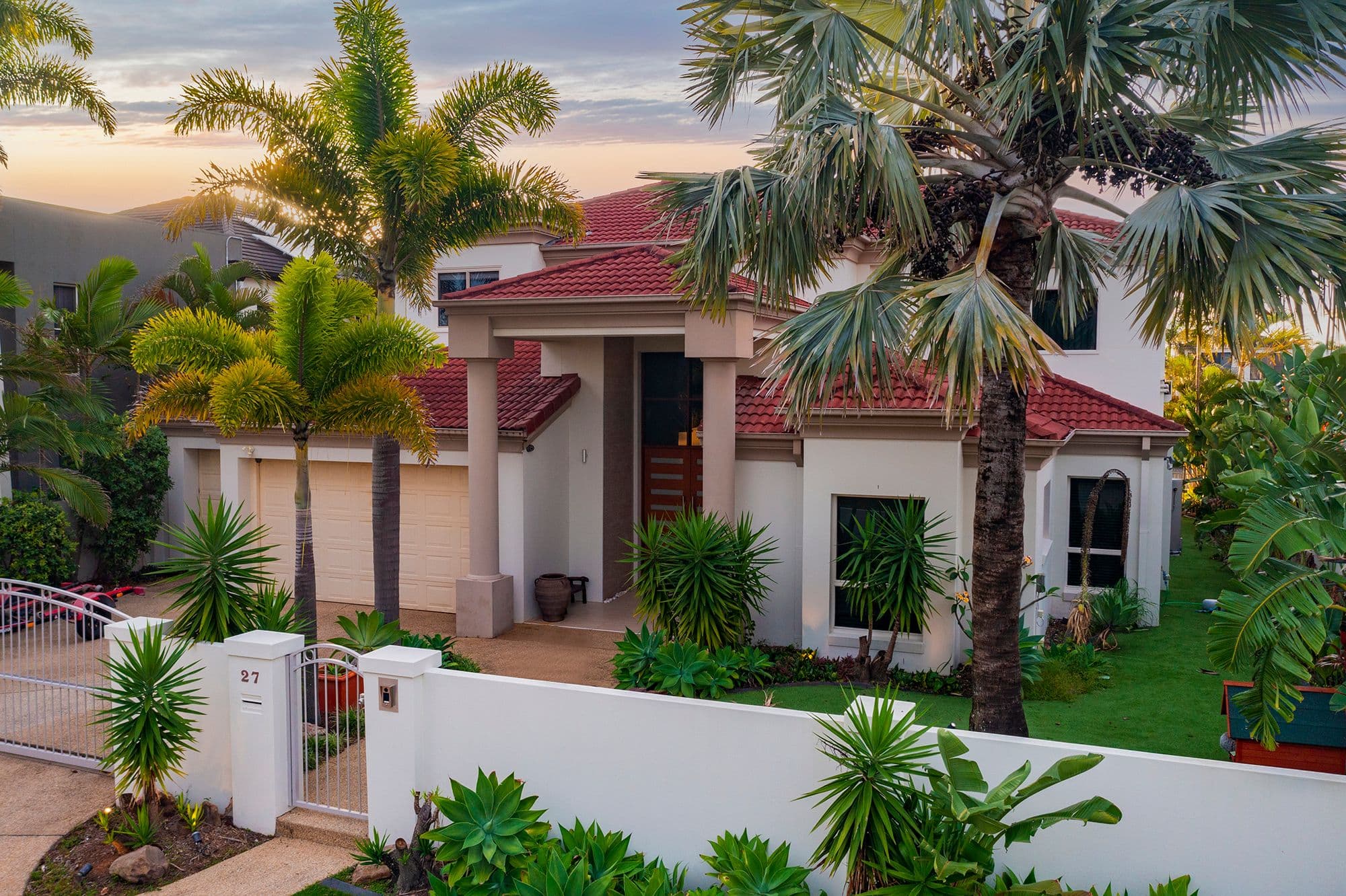 27 King Charles Drive, Sovereign Islands QLD 4216, Sovereign Islands - Image 1