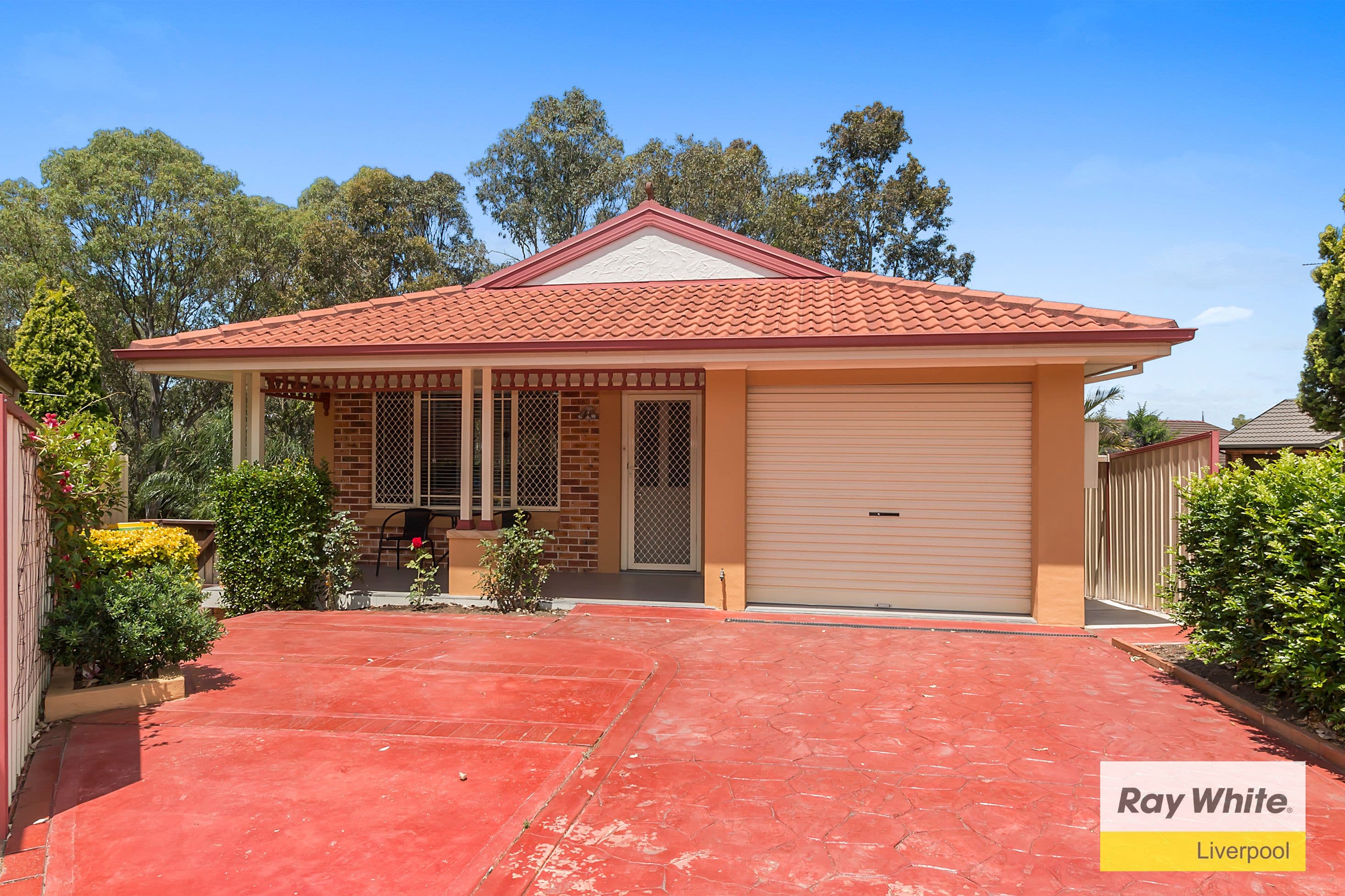 2 Sidney Place, Casula - Image 1